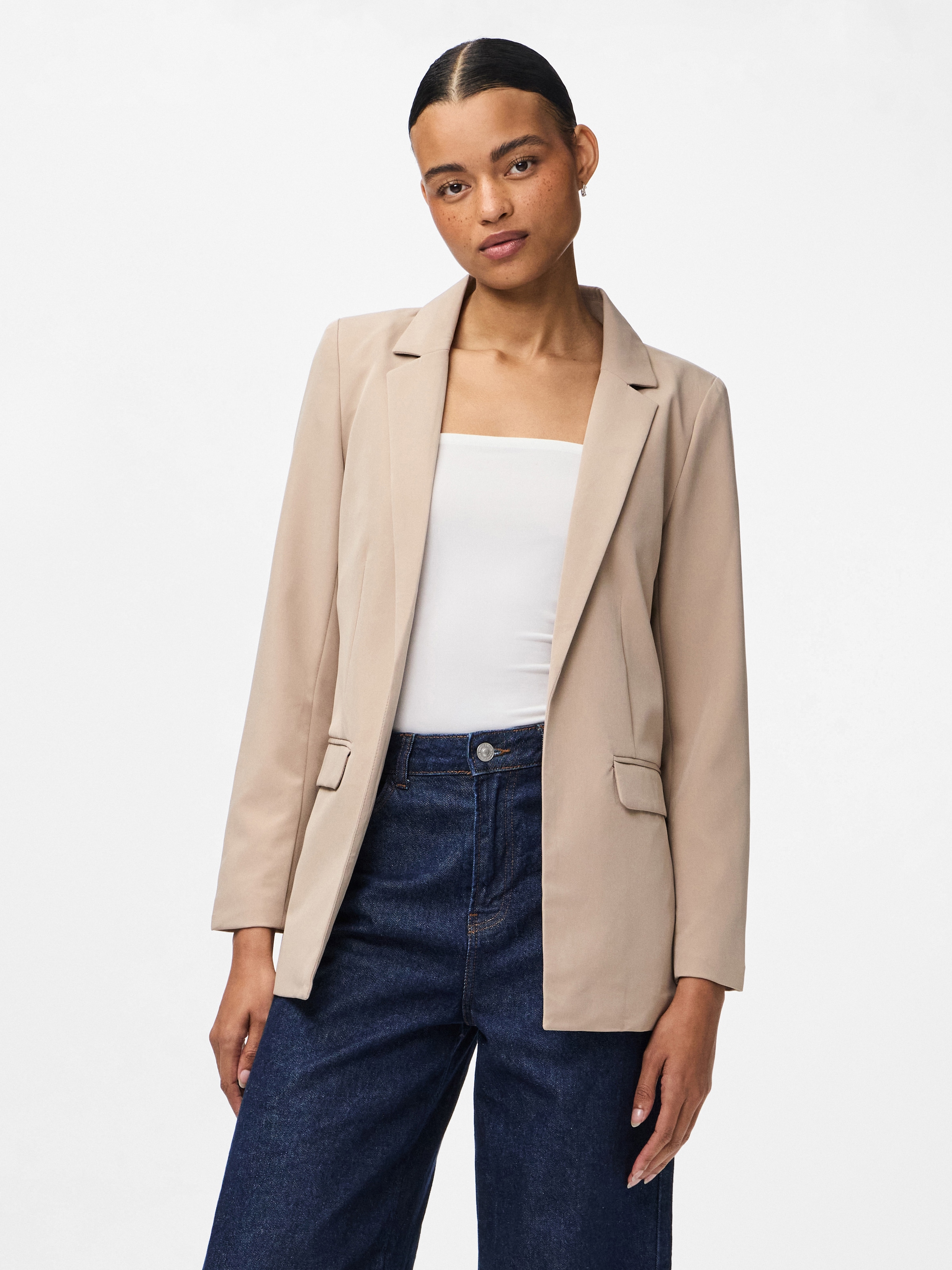 Image of pieces Longblazer "PCBOSELLA LS LOOSE BLAZER NOOS" in leichter Oversize Form