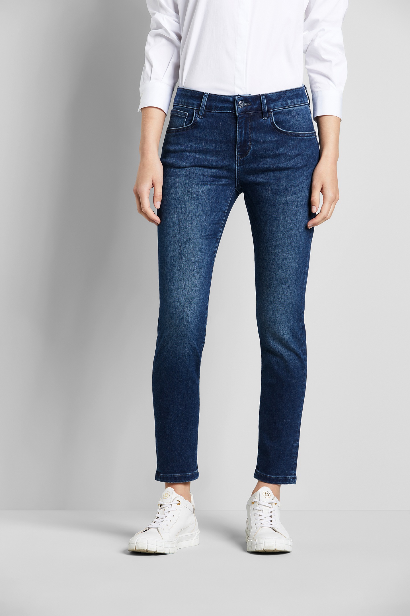 Image of bugatti 5-Pocket-Jeans "Basic Essential" mit Flexcity-Stretch