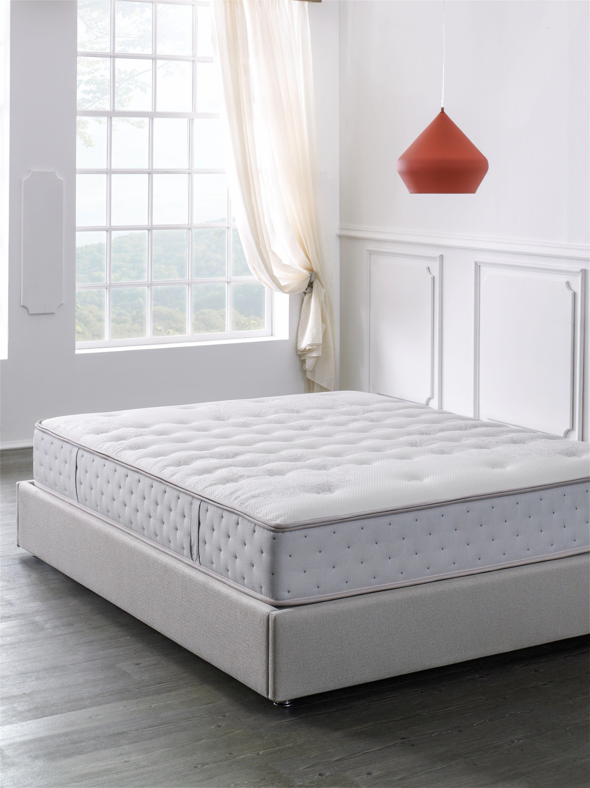 Image of Yatas Bedding Taschenfederkernmatratze »Siena Premium«, 27 cm cm hoch, (1 St.), 3 Härten System-Feder, unterstützt jede Körperform bis 120 kg, integrierter Visco-Topper auf Oberseite bei Ackermann Versand Schweiz