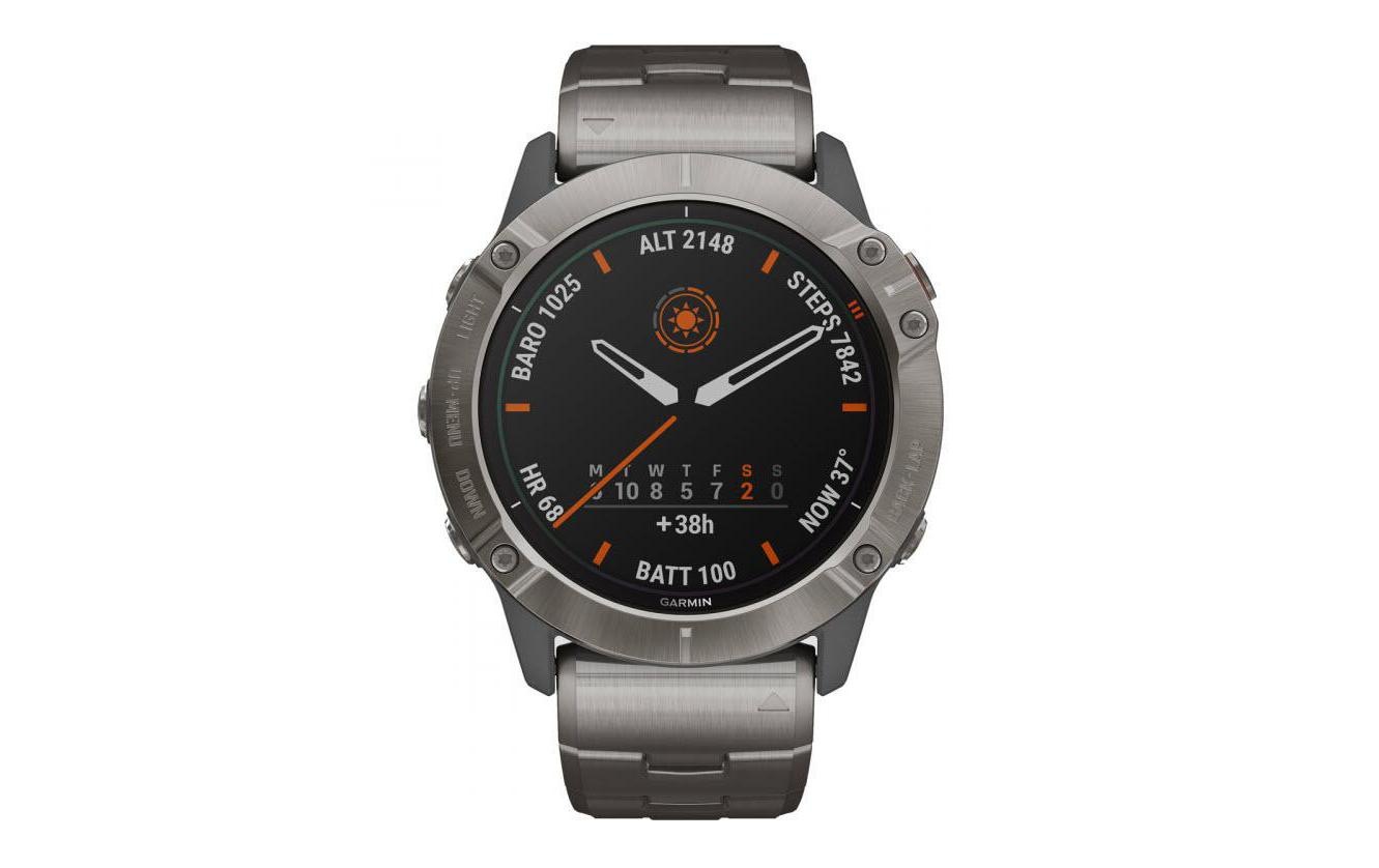 Garmin Fitnessuhr »Pro Solar Titanium Silberfarben«, (3,6 cm / 1,4 Zoll), 32 GB,)