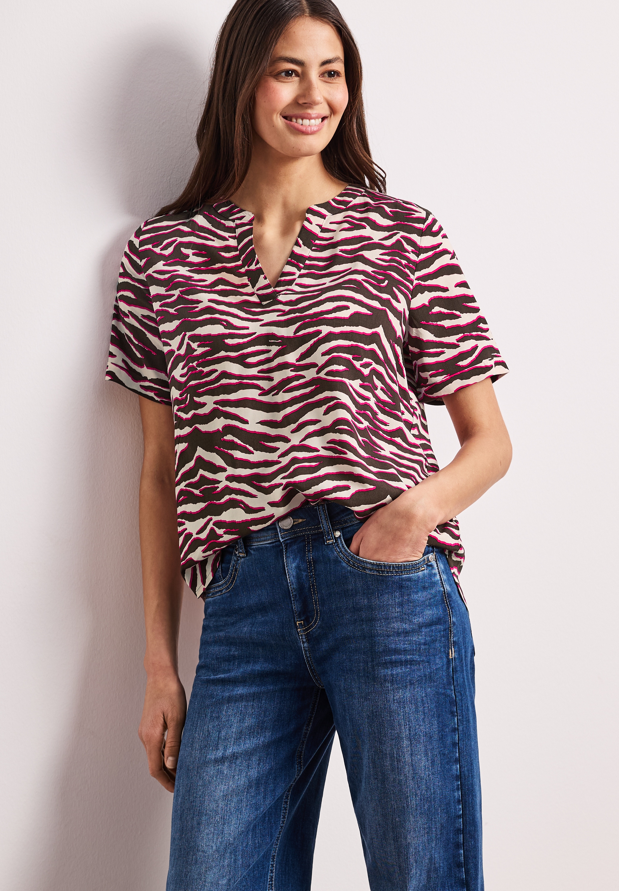 Image of STREET ONE Druckbluse Sommerbluse mit Split Neck und Print