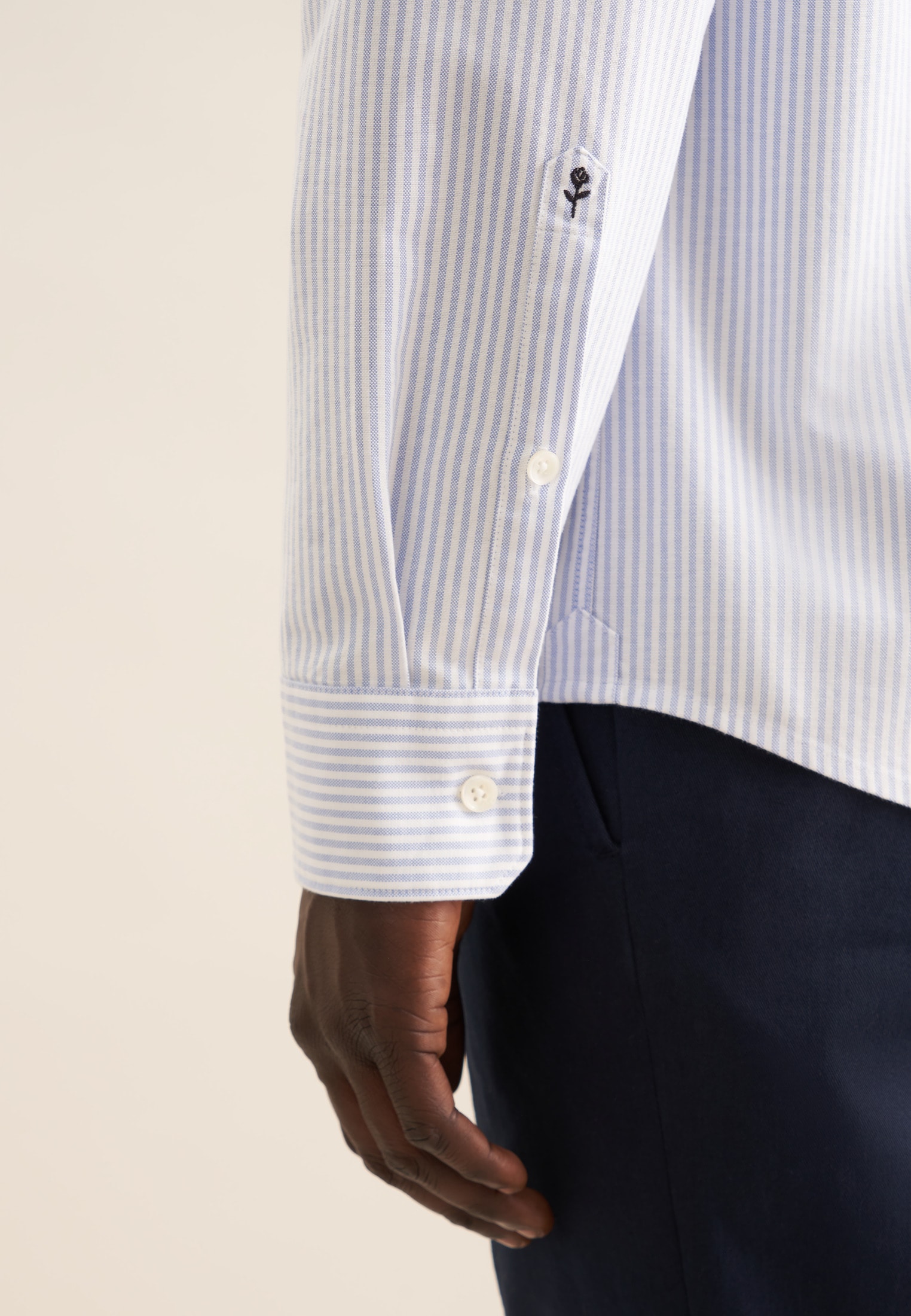 seidensticker Chemise d'affaires Regular 1/1 Button-Down-Kragen Gestreift