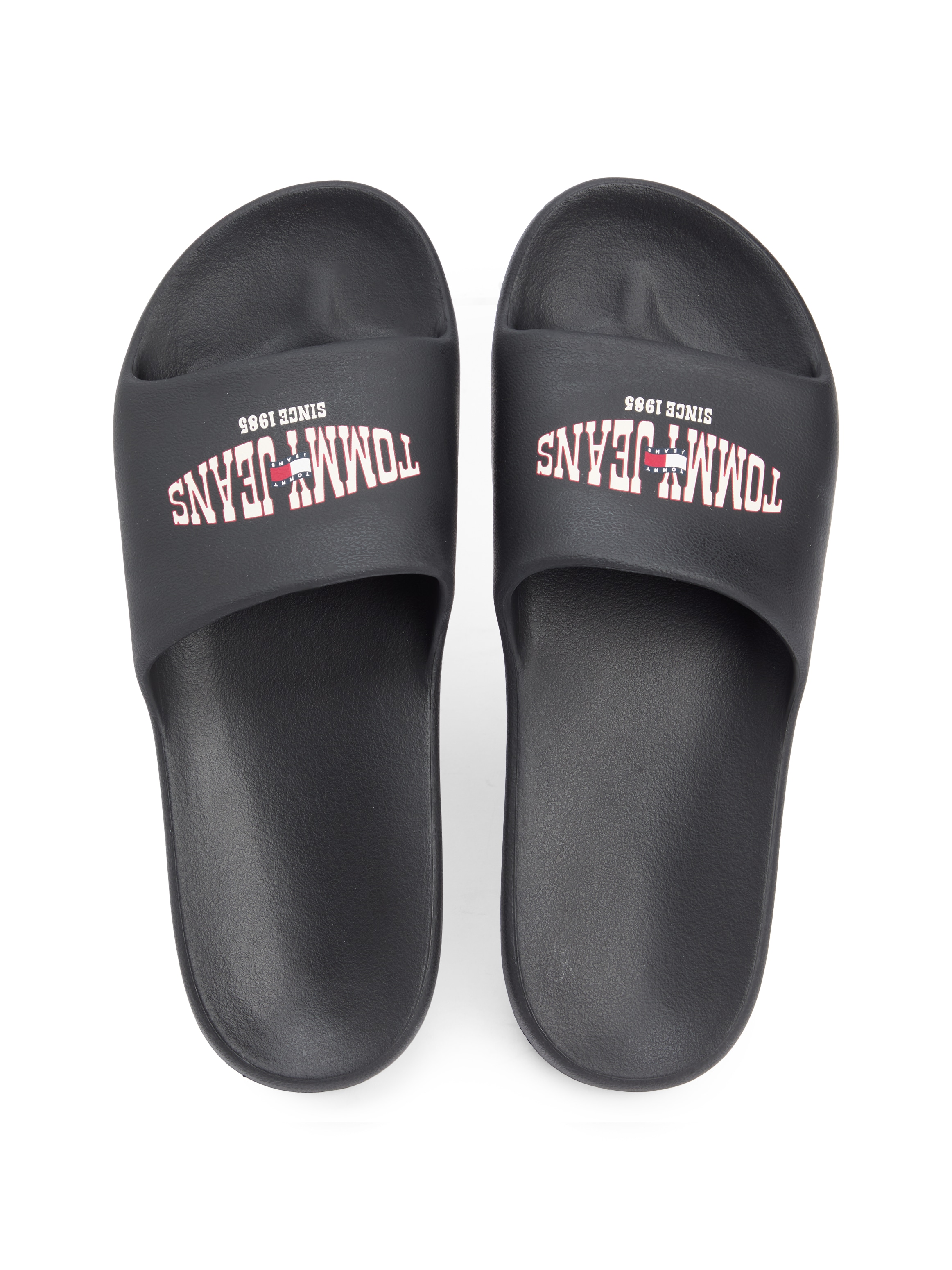 Tommy Jeans Pantolette »TJM INJECTED SANDAL«  chaussure d'été, chaussure de plage, ballerine avec emblème logo - forme étroite