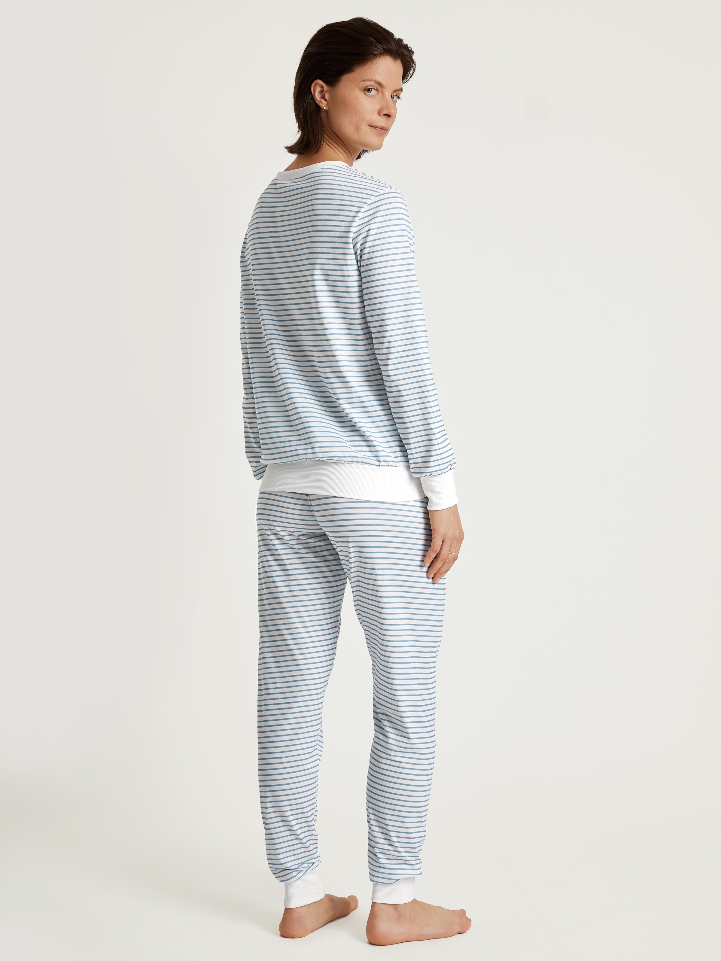 CALIDA Schlafanzug »Cotton Stripes«, (2 tlg.), mit weichen Rippbündchen an den Abschlüssen