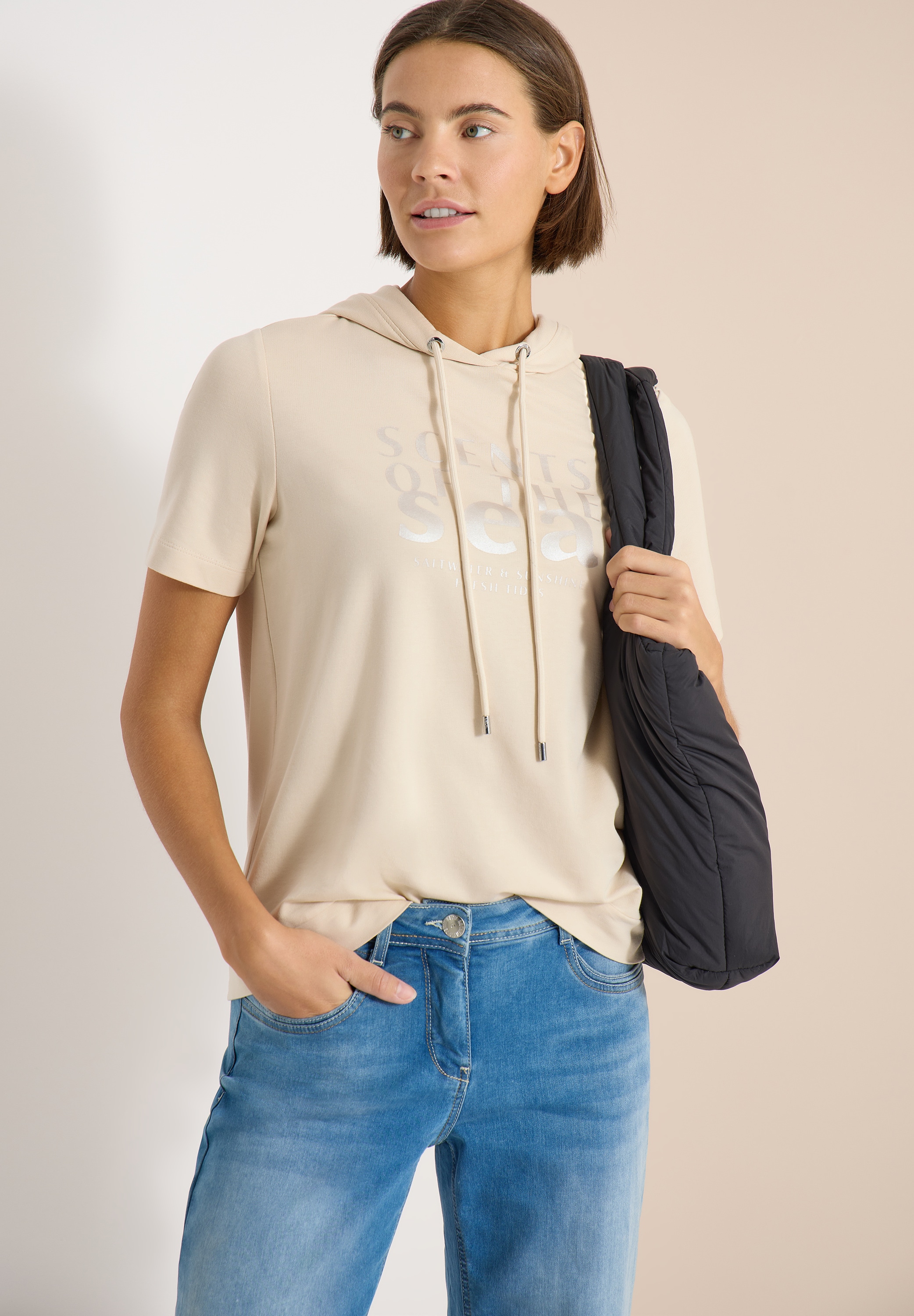 Image of Cecil Kapuzenshirt mit Schriftzug