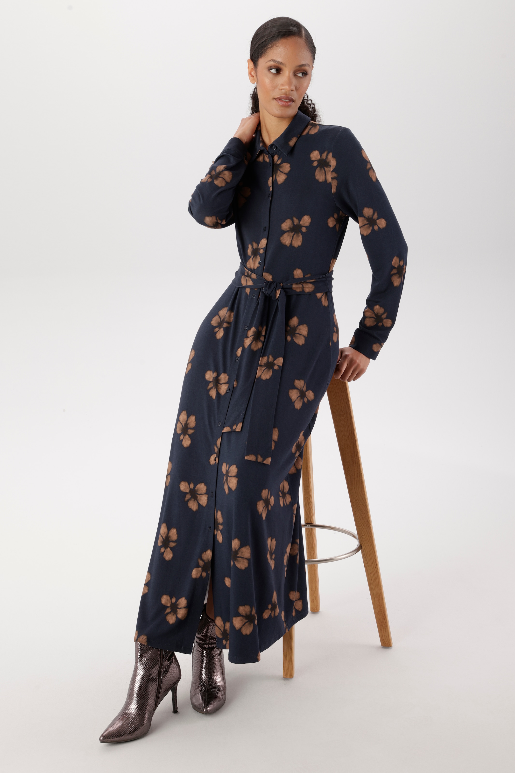 Aniston SELECTED Midikleid mit Blumenblüten-Print und abnehmbaren Bindeband - NEUE KOLLEKTION