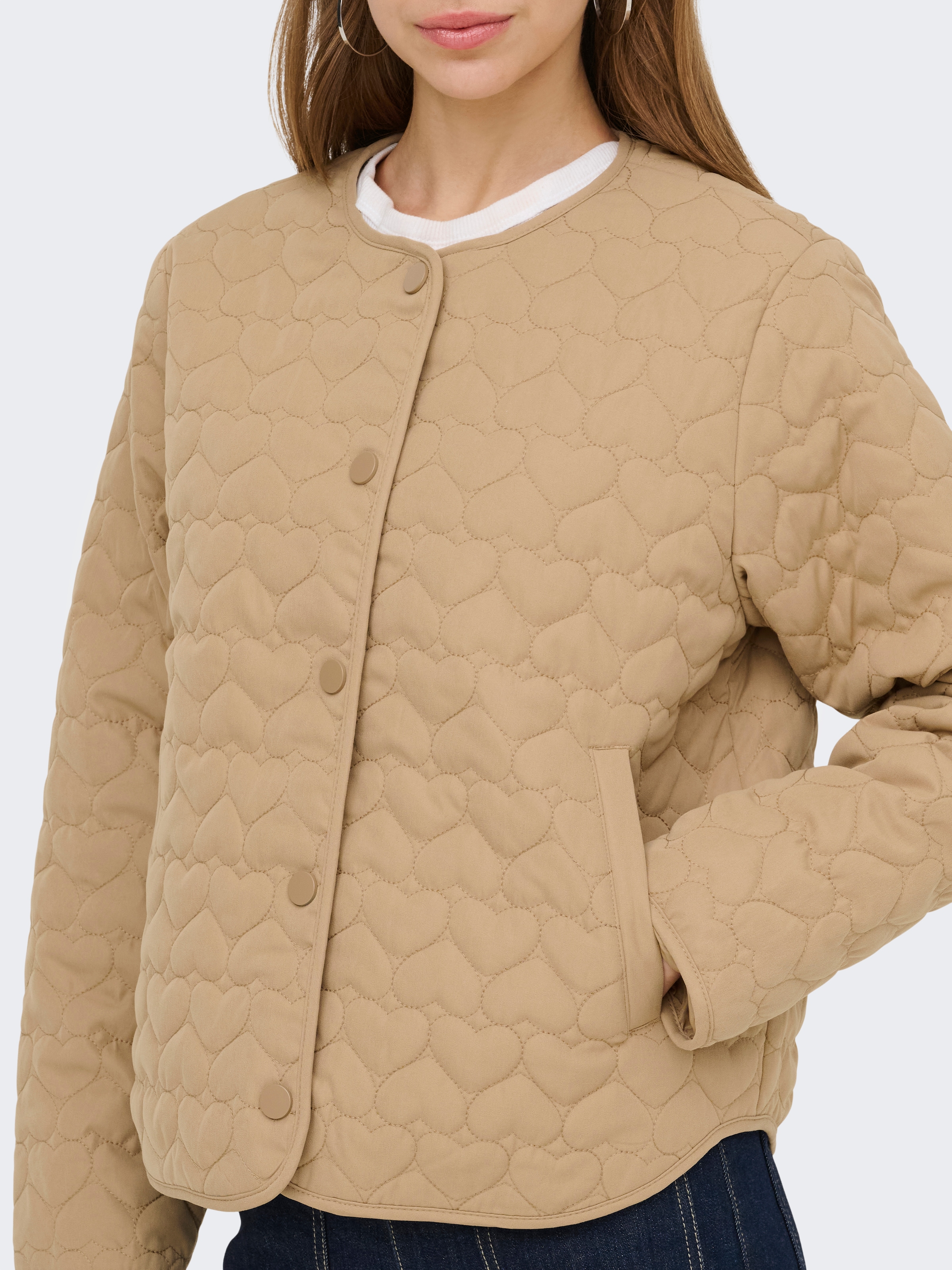 ONLY Steppjacke »ONLHEART LIFE QUILTED JACKET NOOS OTW« mit Steppmuster in Herzchenform