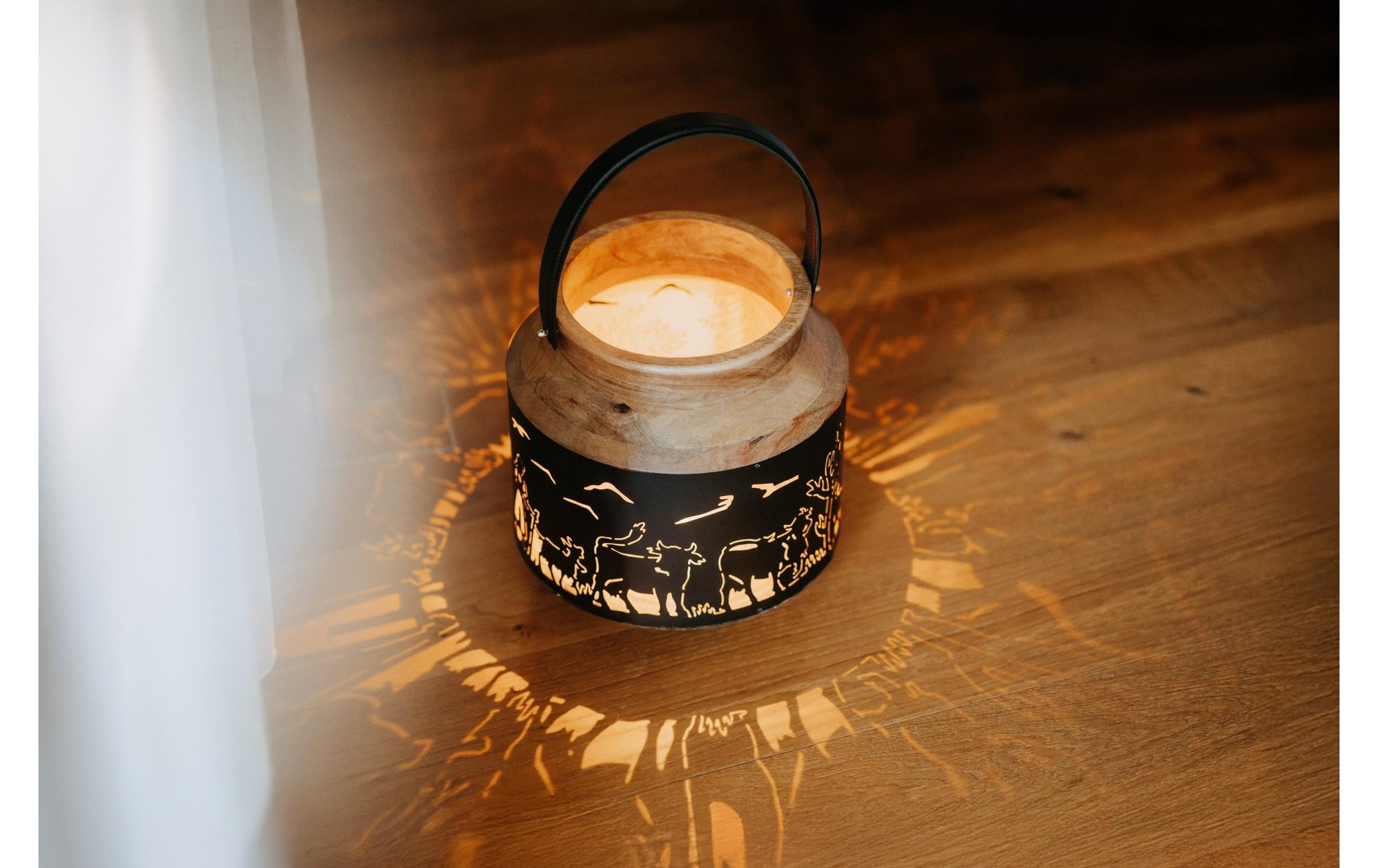 Kadastar Kerzenlaterne »Alpaufzug Familie« Laterne Scherenschnitt