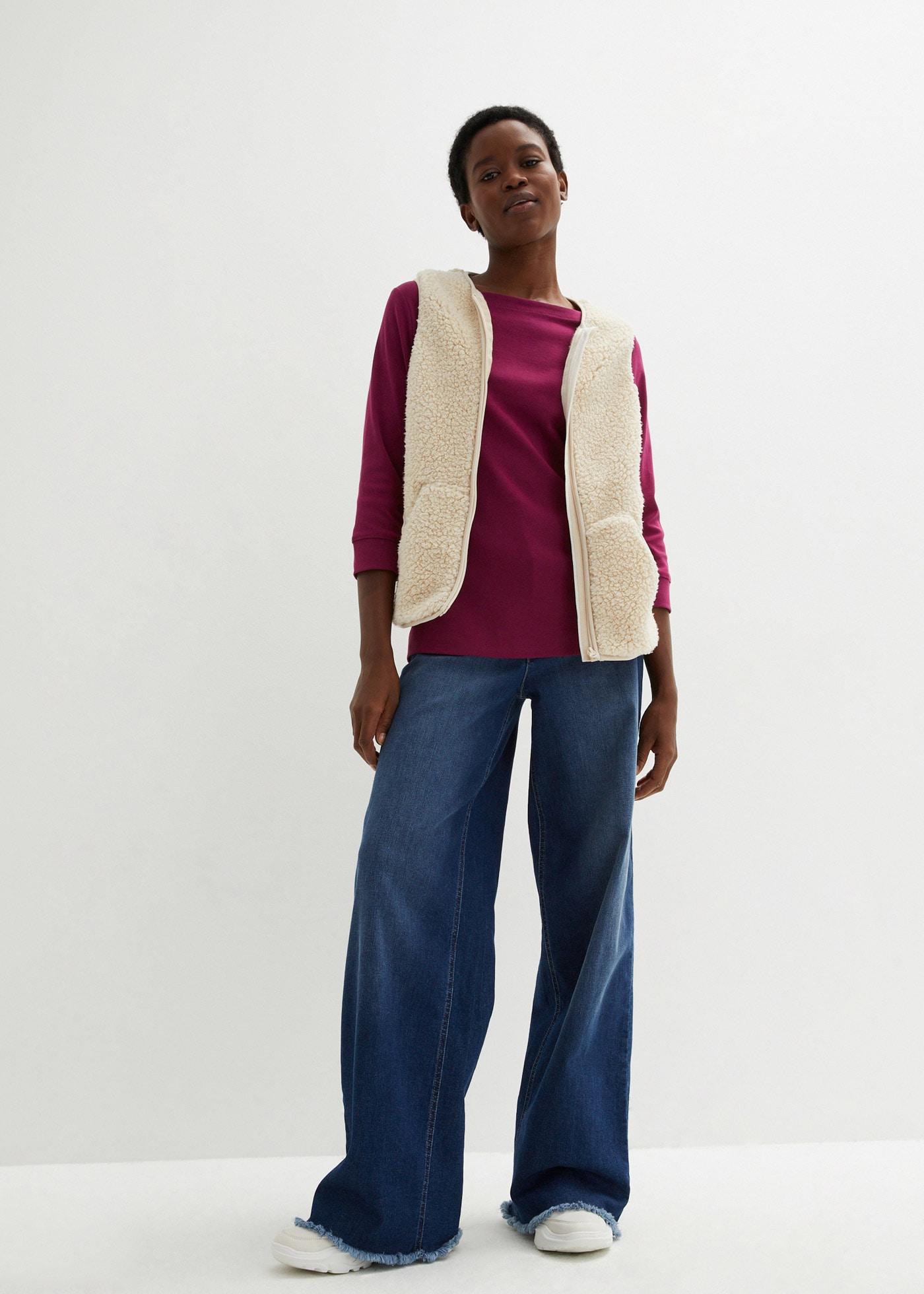 bonprix T-shirt à manches longues mit 3/4-Arm und U-Boot-Ausschnitt