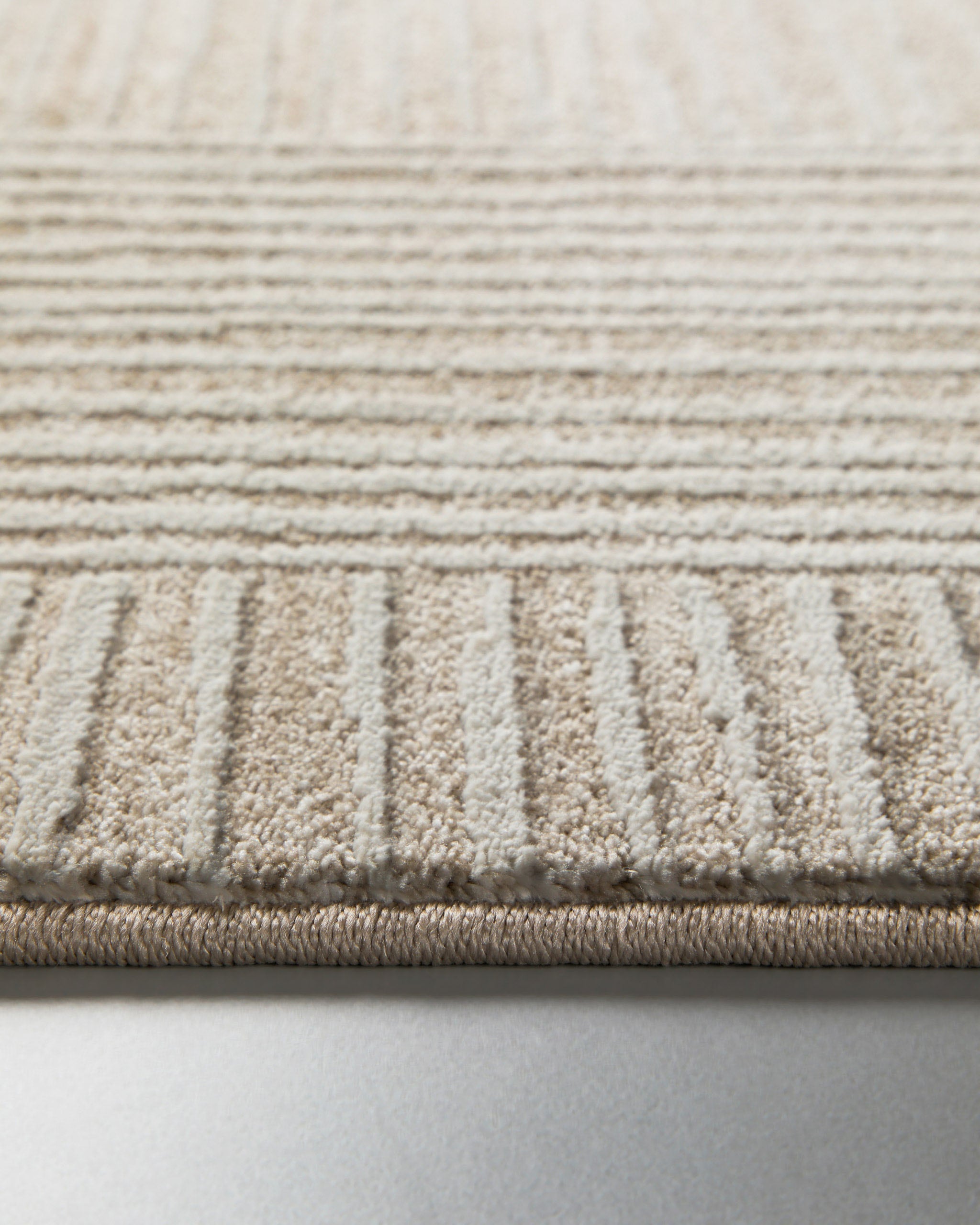 Esprit Teppich »Raymond« rechteckig 15 mm Höhe Kurzflor, Streifendesign, Hoch-Tief-Effekt, waschbar, Jute-Rücken