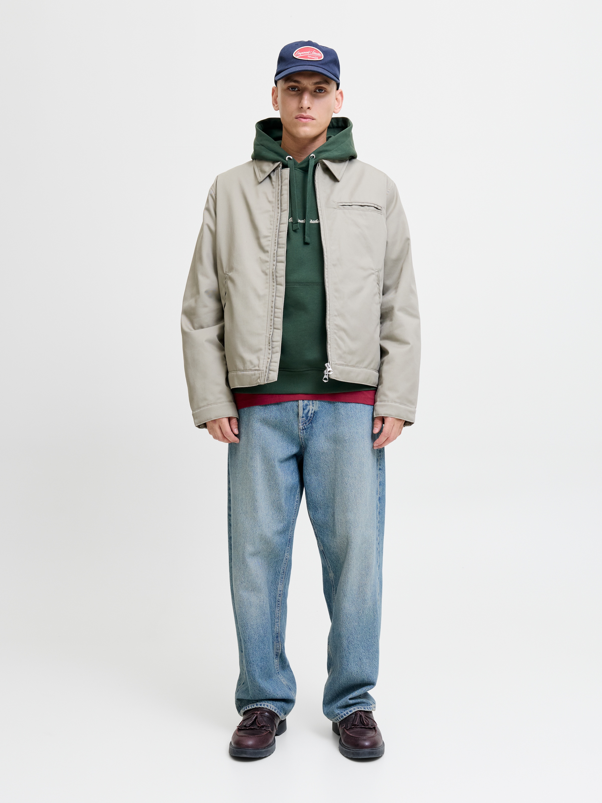 Jack & Jones Kapuzensweatshirt »JORNORREBRO EMB SWEAT HOOD NOOS«, mit Logo Print
