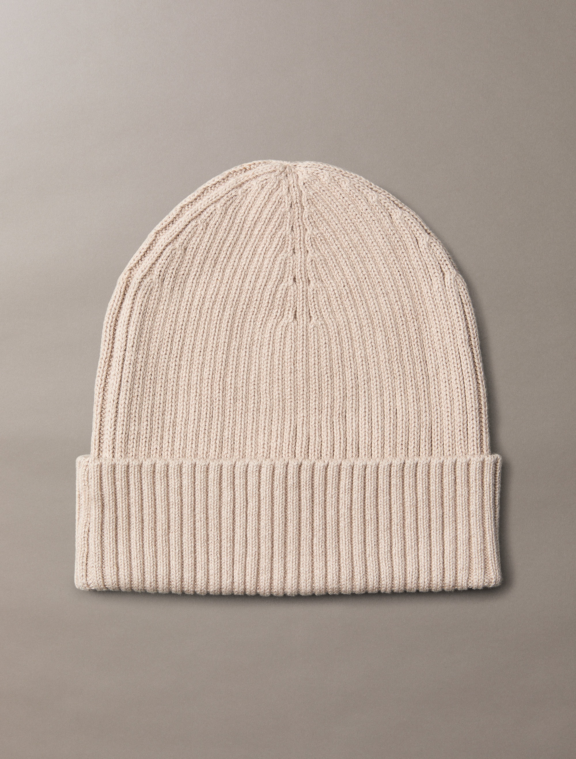 Calvin Klein Strickmütze »PATCH CHUNKY RIB COTTON BEANIE«, mit Markenlogo