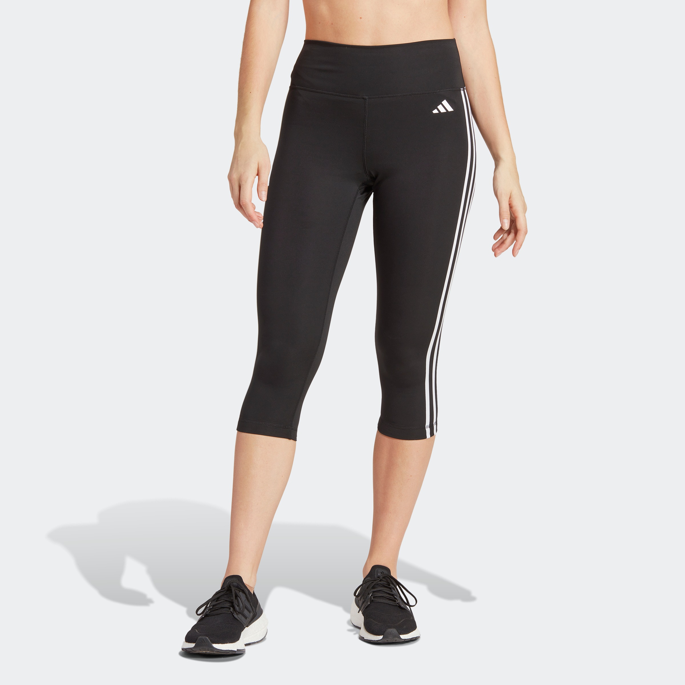 Image of adidas Performance Trainingstights "TRAIN ESSENTIALS 3STREIFEN HIGHWAISTED 3/4" Sportleggings, atmungsaktiv, schnell trocknend