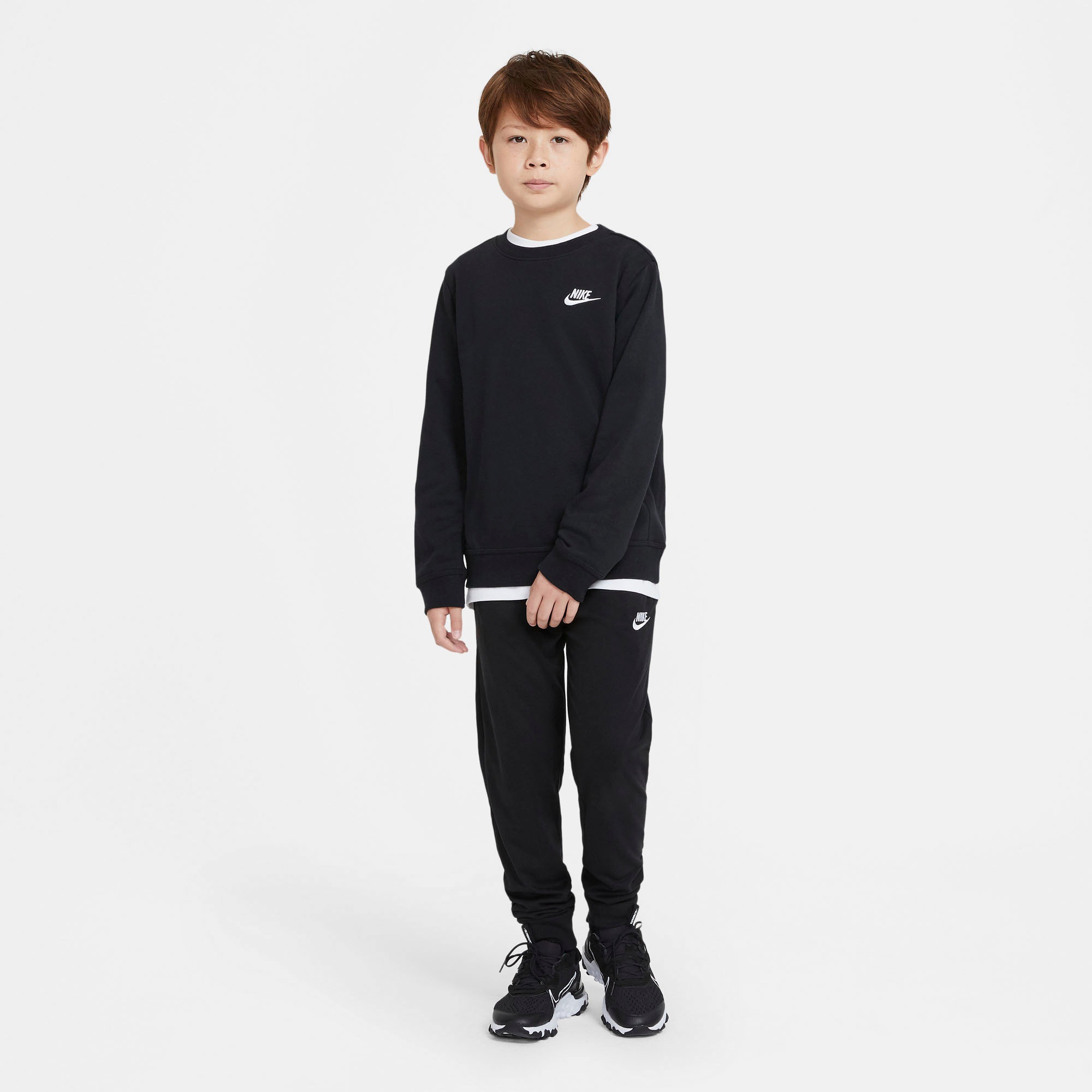 Image of Nike Sportswear Sweatshirt »Nike Sportswear Big Kids' French Terry Crew« bei Ackermann Versand Schweiz