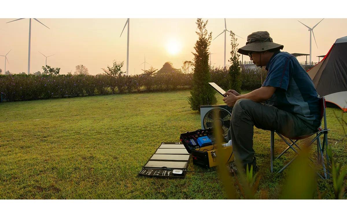 Solarladegerät »BigBlue Solar B401E 28 W USB«