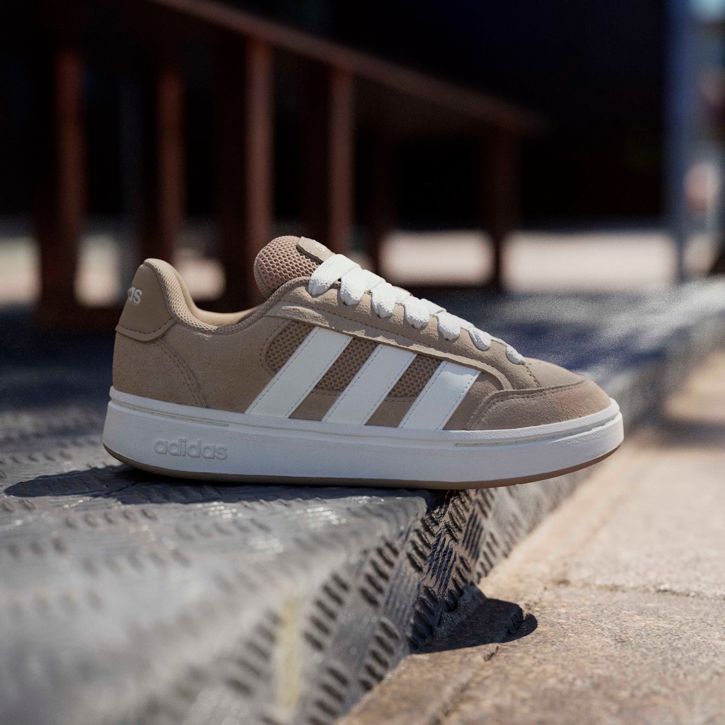 adidas Sportswear Sneakers »GRAND COURT ALPHA«  inspiriert vom Design des adidas campus 00