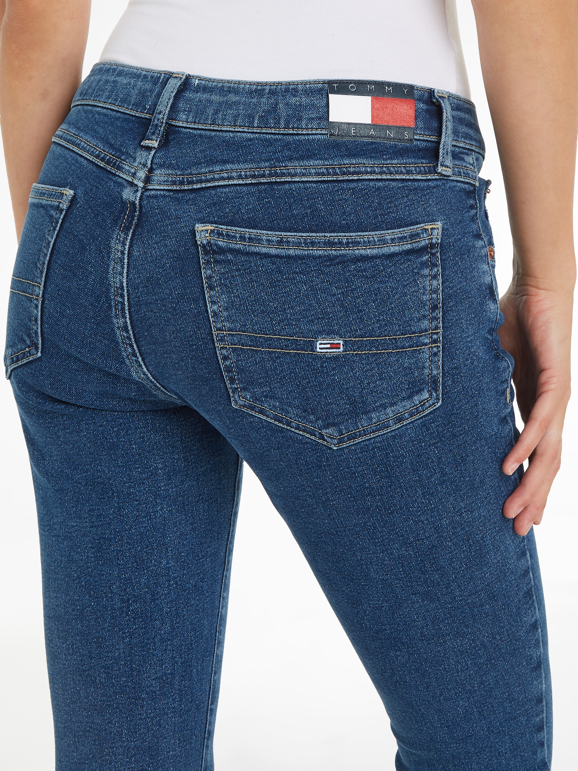 Tommy Jeans Slim-fit-Jeans »Skinny Jeans Marken Low Waist Mittlere Leibhöhe«, mit Faded-Out Effekten