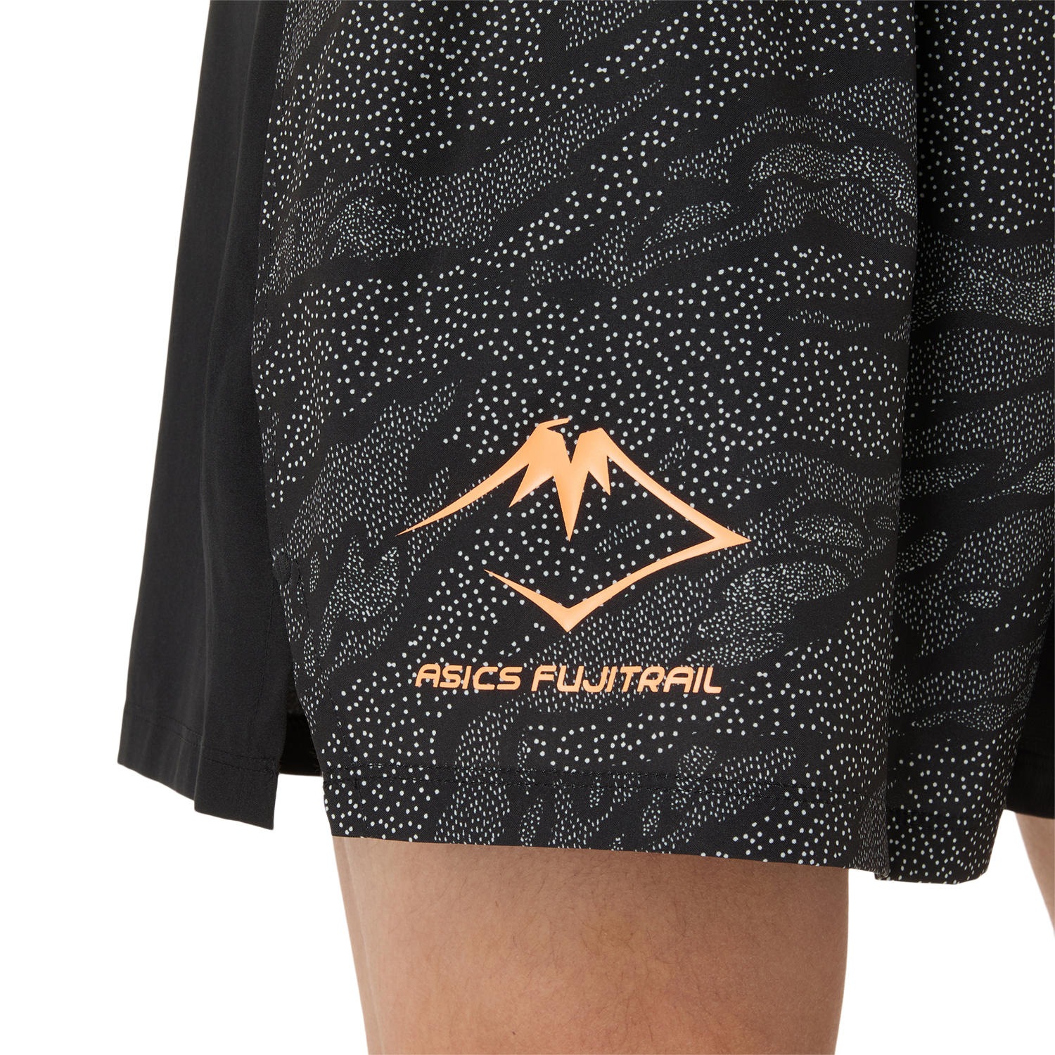 Asics Laufshorts »FUJITRAIL ALL OVER PRINT 5IN SHORT«