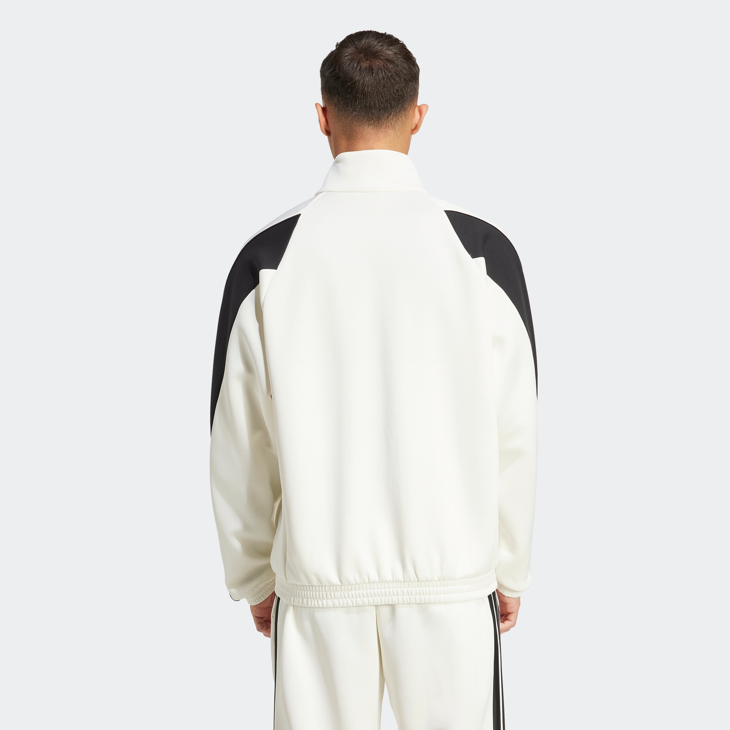 adidas Sportswear Veste d'entraînement »STADIUM« avec col roulé, coupe décontractée, en polyester et coton