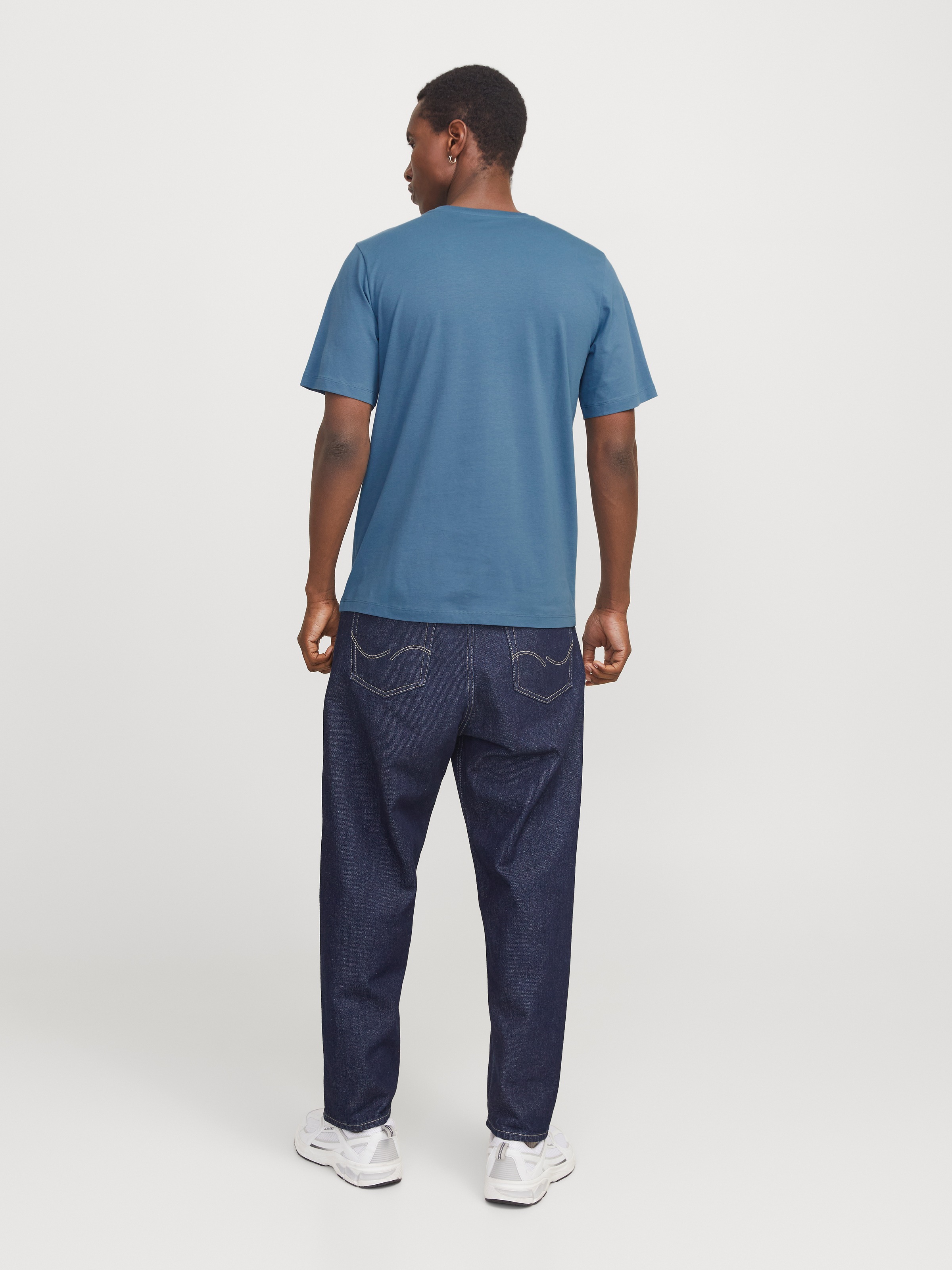 Jack & Jones Rundhalsshirt »JJELOGO TEE SS O-NECK 2 COL SS25 SN«, mit Logo Print