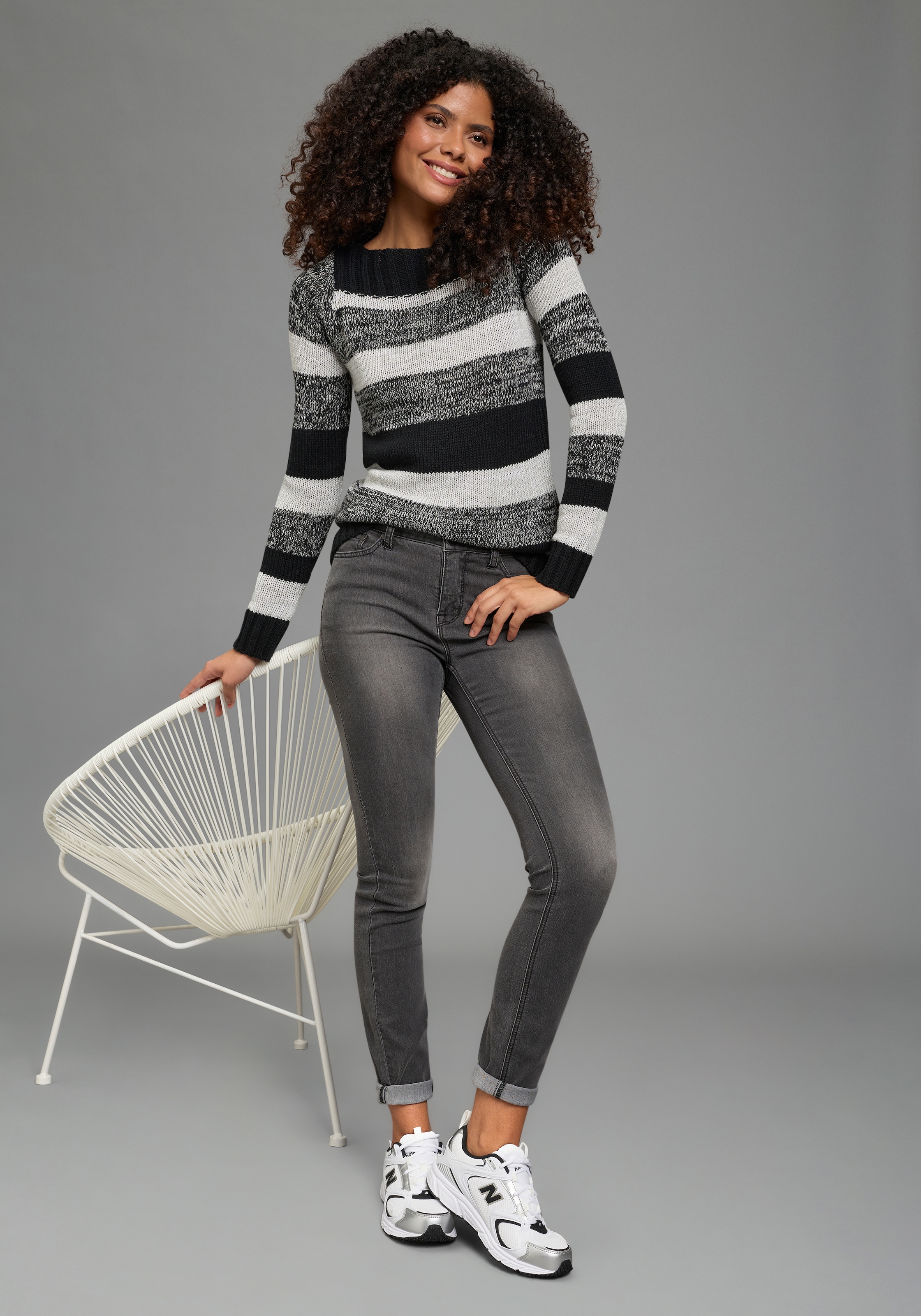 AJC Pull en tricot mit U-Boot Ausschnitt und tollem Streifendesign