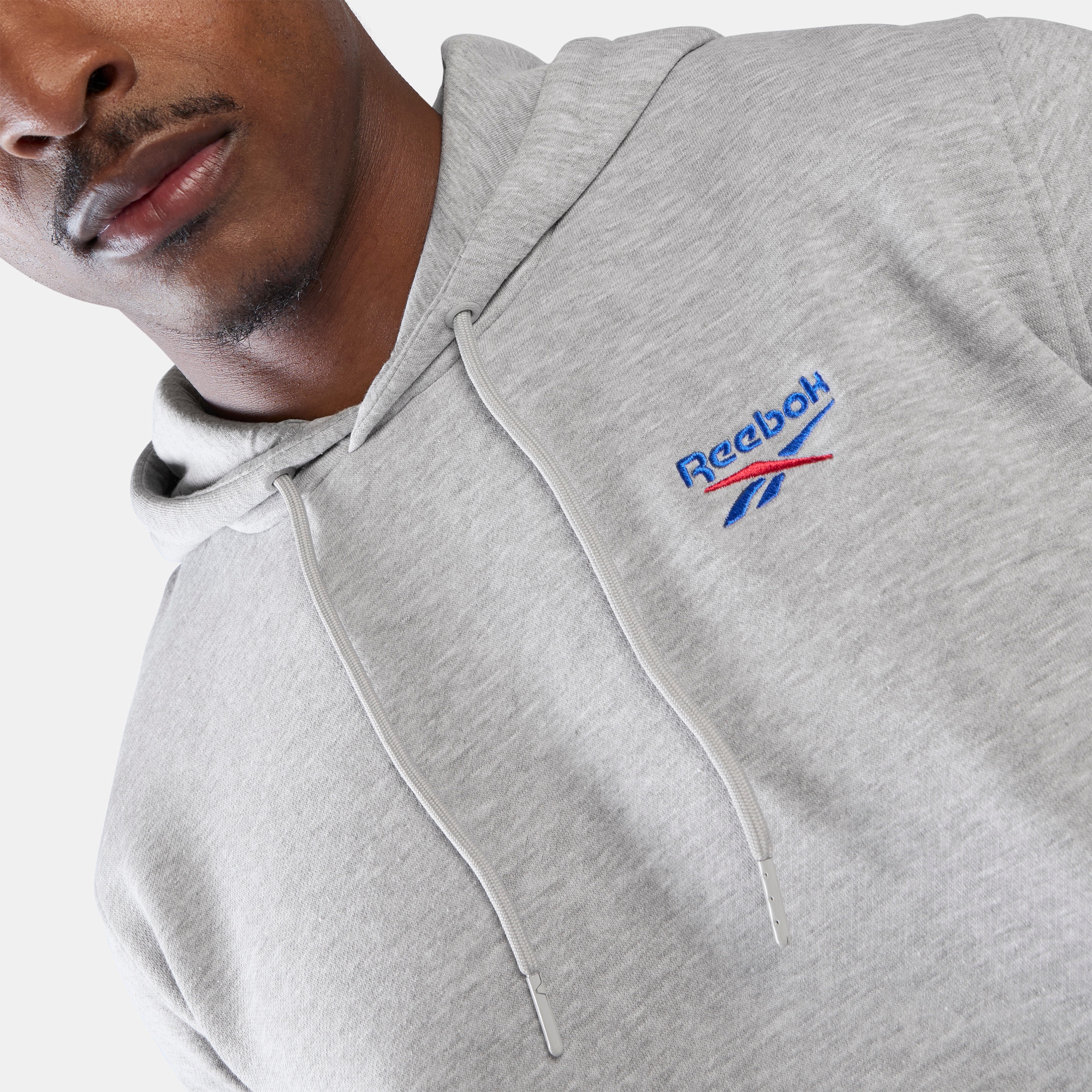 Reebok Sweat à capuche »ID 2-COL LOGO FLEECE HOODIE«, mit Kapuze, Langarm, aus Baumwolle und Polyester, normale Länge
