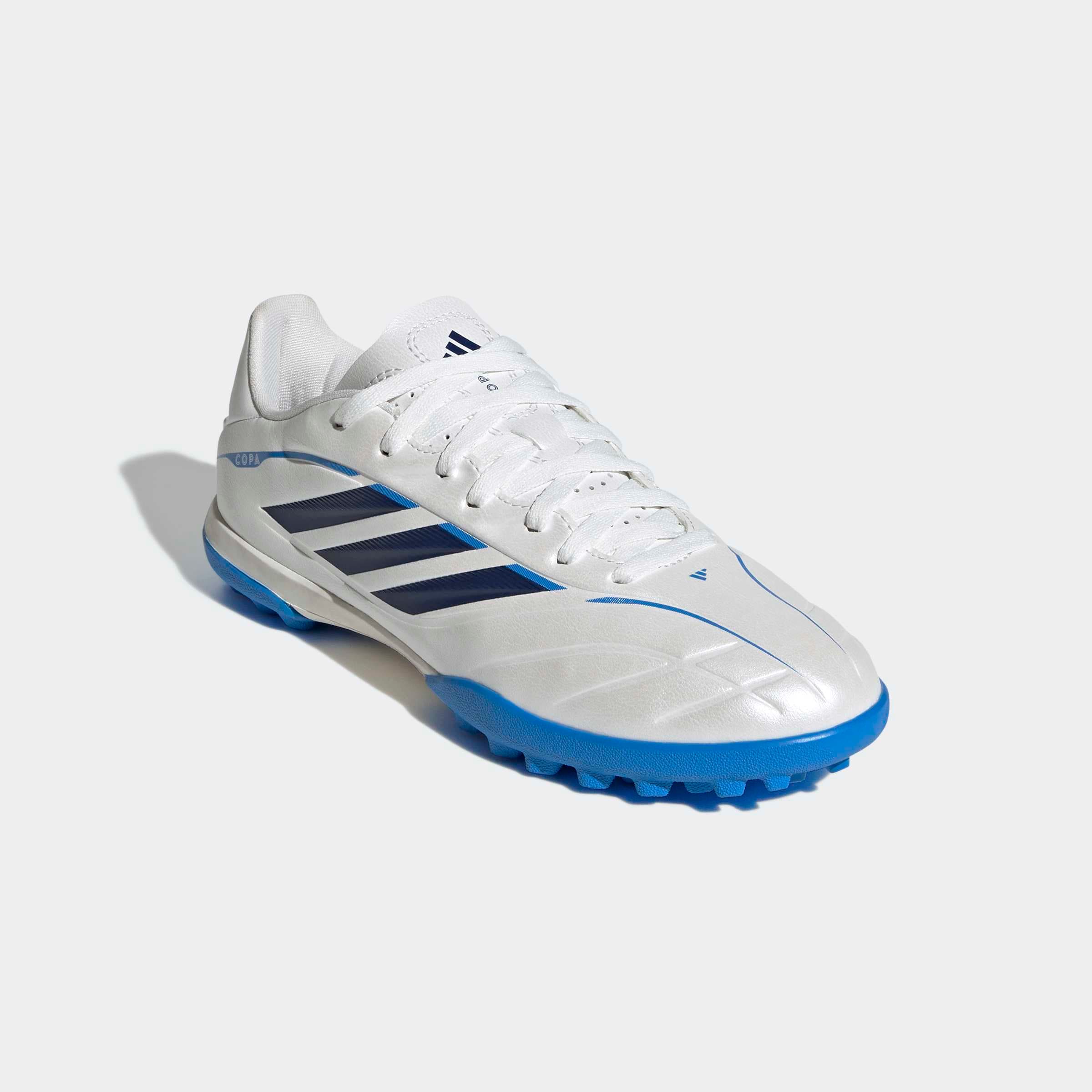 Image of adidas Performance Fussballschuh "COPA PURE IV CLUB KIDS, HYBRIDRASEN"