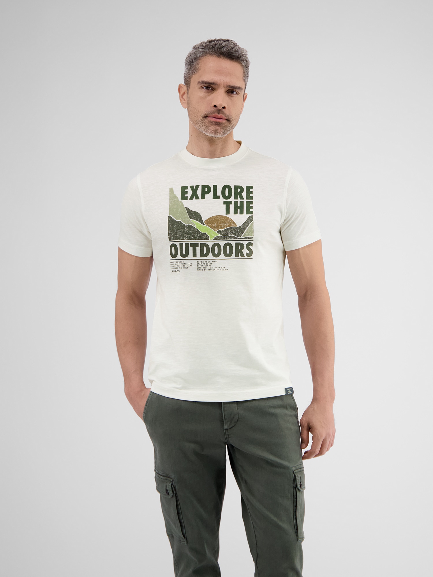 LERROS T-Shirt »LERROS T-Shirt mit Outdoor-Brustprint«