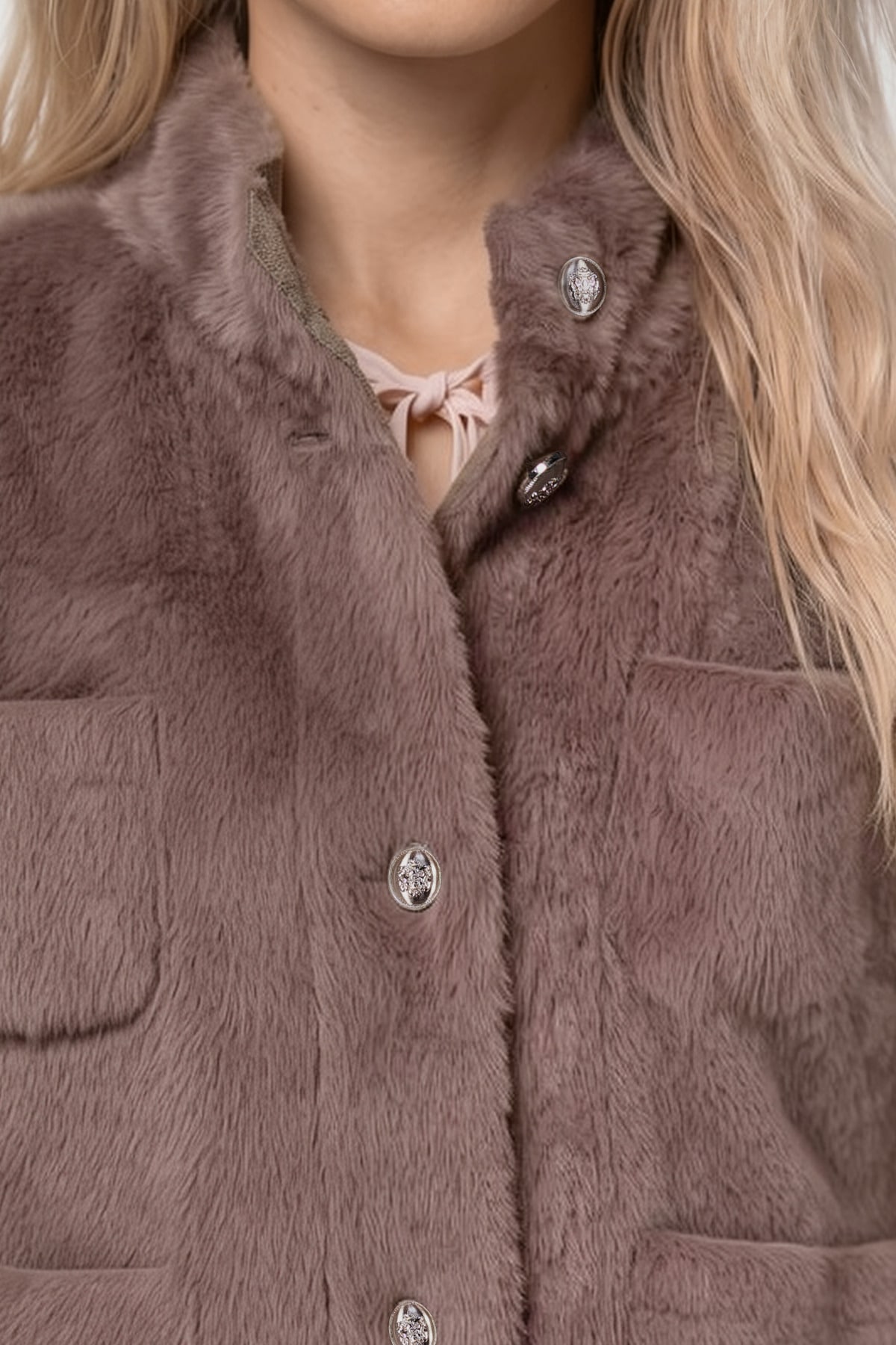 Monari Veste en fausse fourrure »Jacke Cape fake fur« sans capuche coupe régulière avec col montant