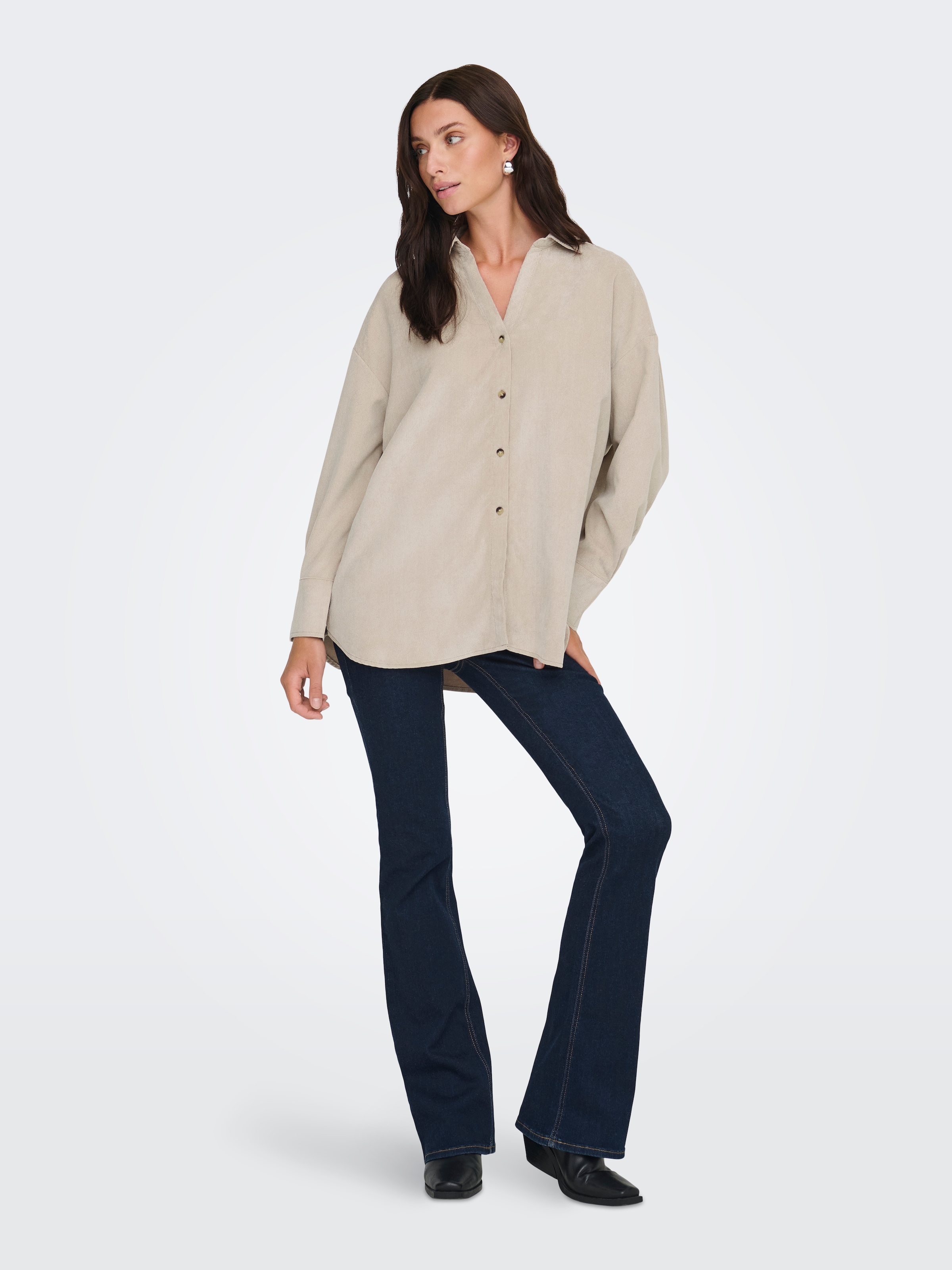 ONLY Blouse à manches longues »ONLMARIKE LIFE L/S CORD LOOSE SHIRT PNT«