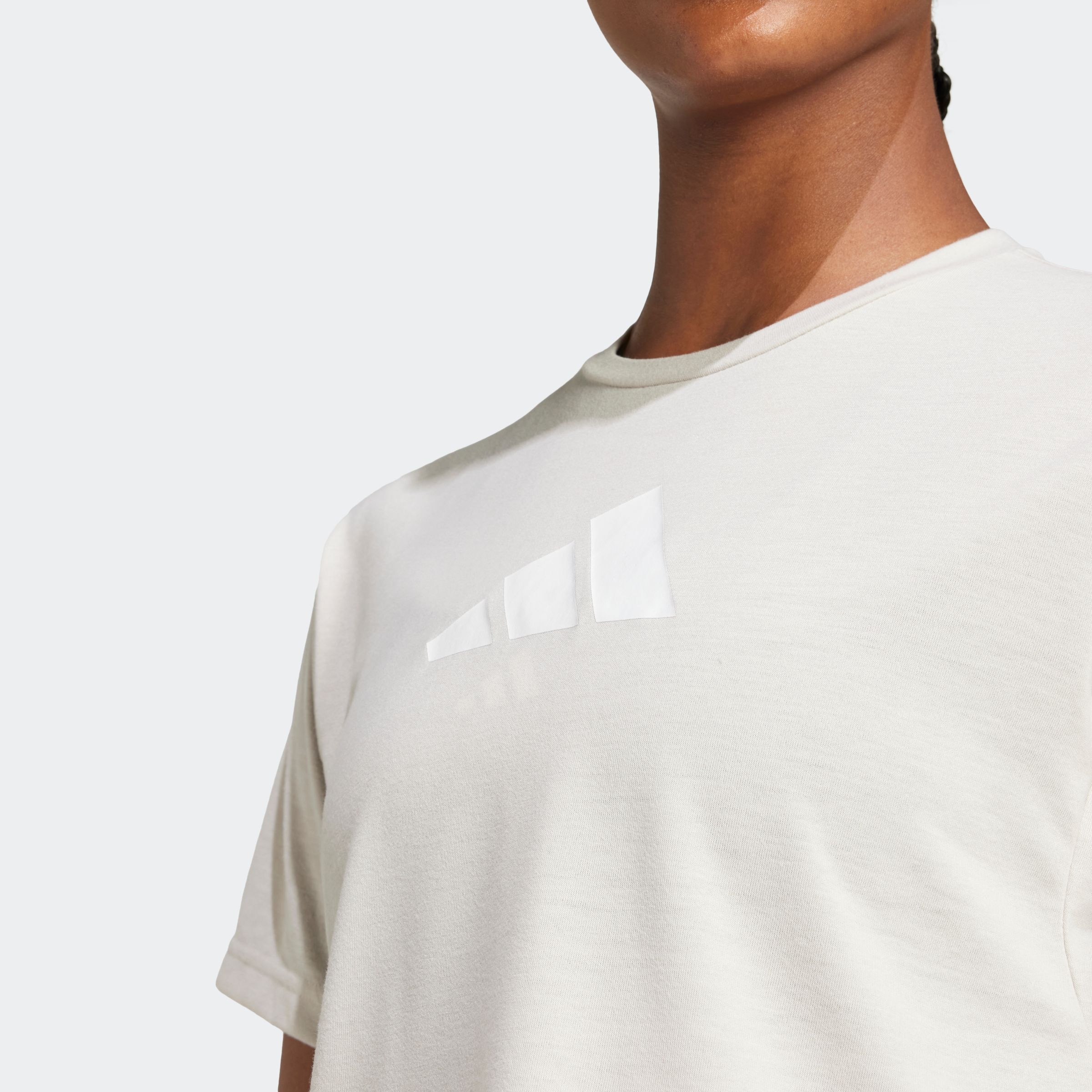 adidas Performance T-Shirt »TR-ES BL TEE«, Trainingsshirt, Feuchtigkeitsabsorbierendes Material