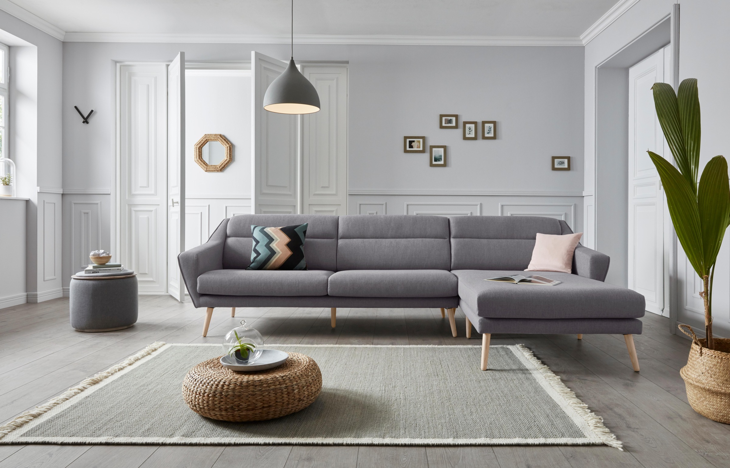 Image of GOODproduct Ecksofa "Bille L-Form" mit Naht im Rückenkissen und Beinen aus Eichenholz