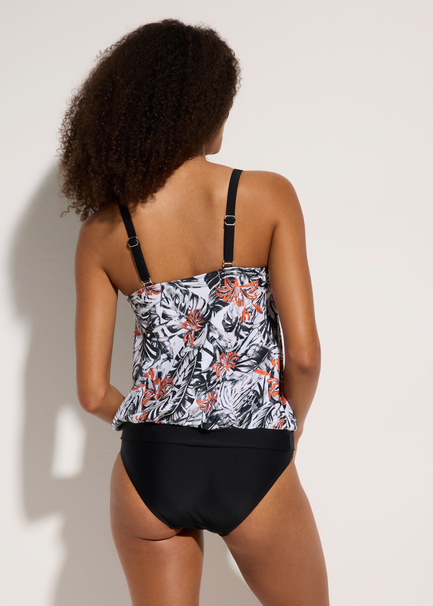 bonprix Oversize-Tankini Set,  in verschiedenen Grössen von 38 bis 54, mit High Waist-Bikinihose