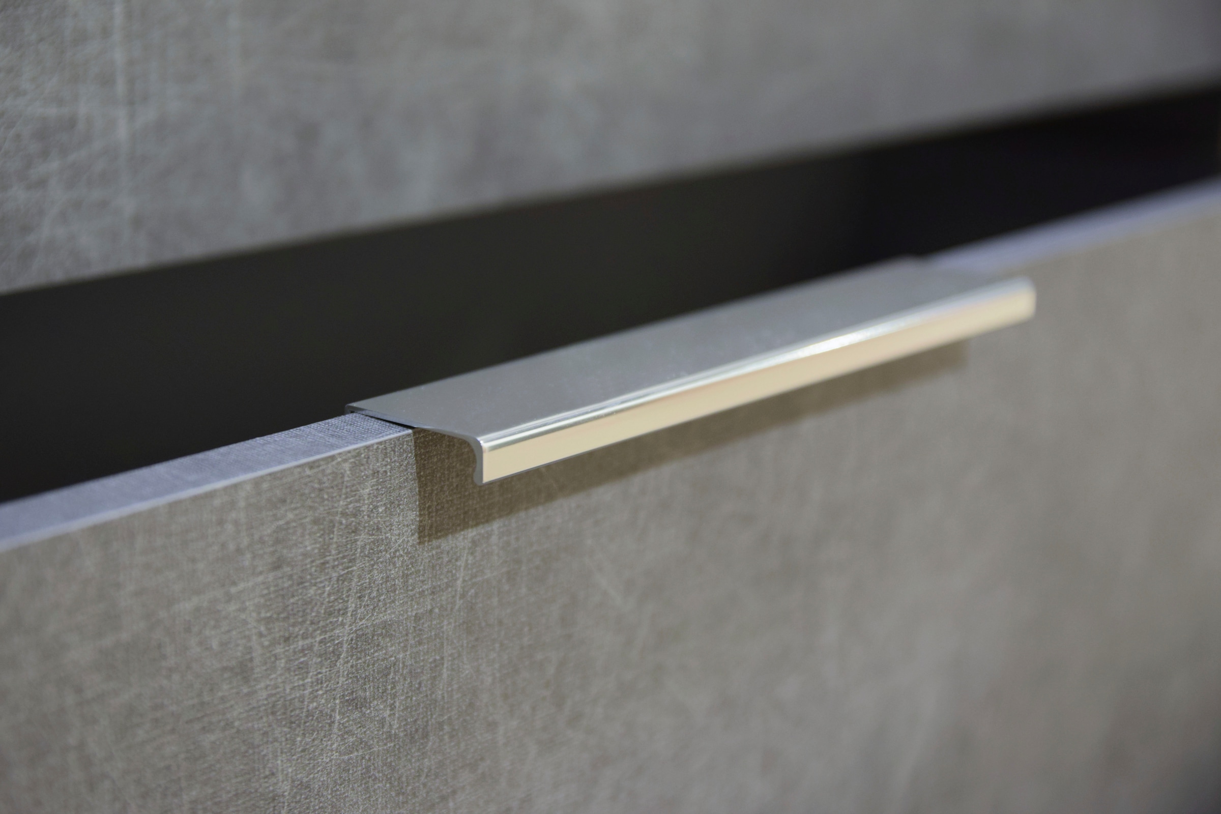 Wimex "Level by fresh to go" 2-türig, mit 4 Schubladen und soft-close Funktion, 135cm breit
