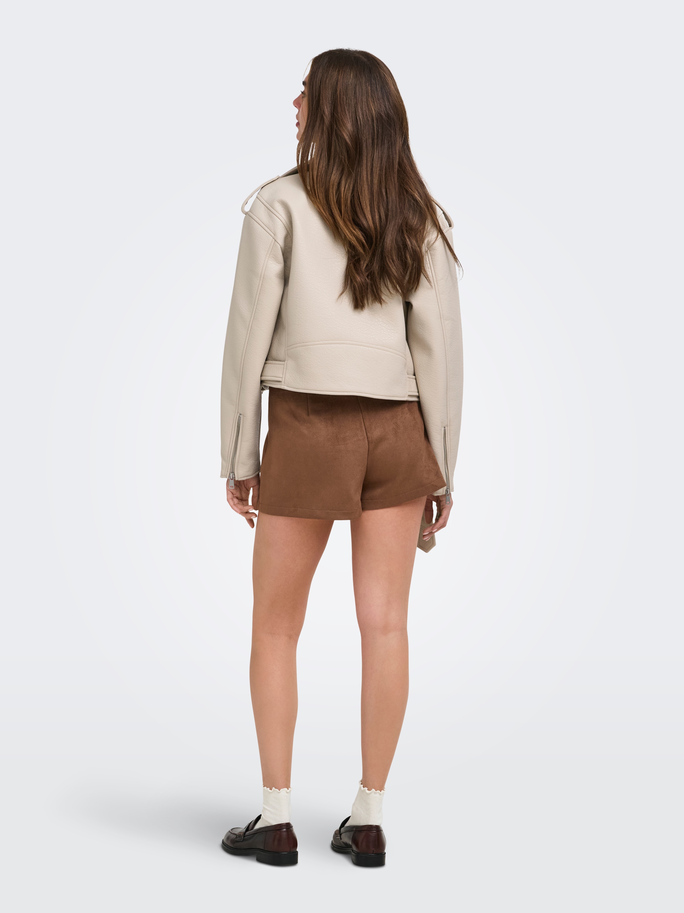 ONLY Jupe-culotte »ONLADDI HW FAUX SUEDE SKORT CC PNT« Mélange de matériaux avec stretch, taille haute