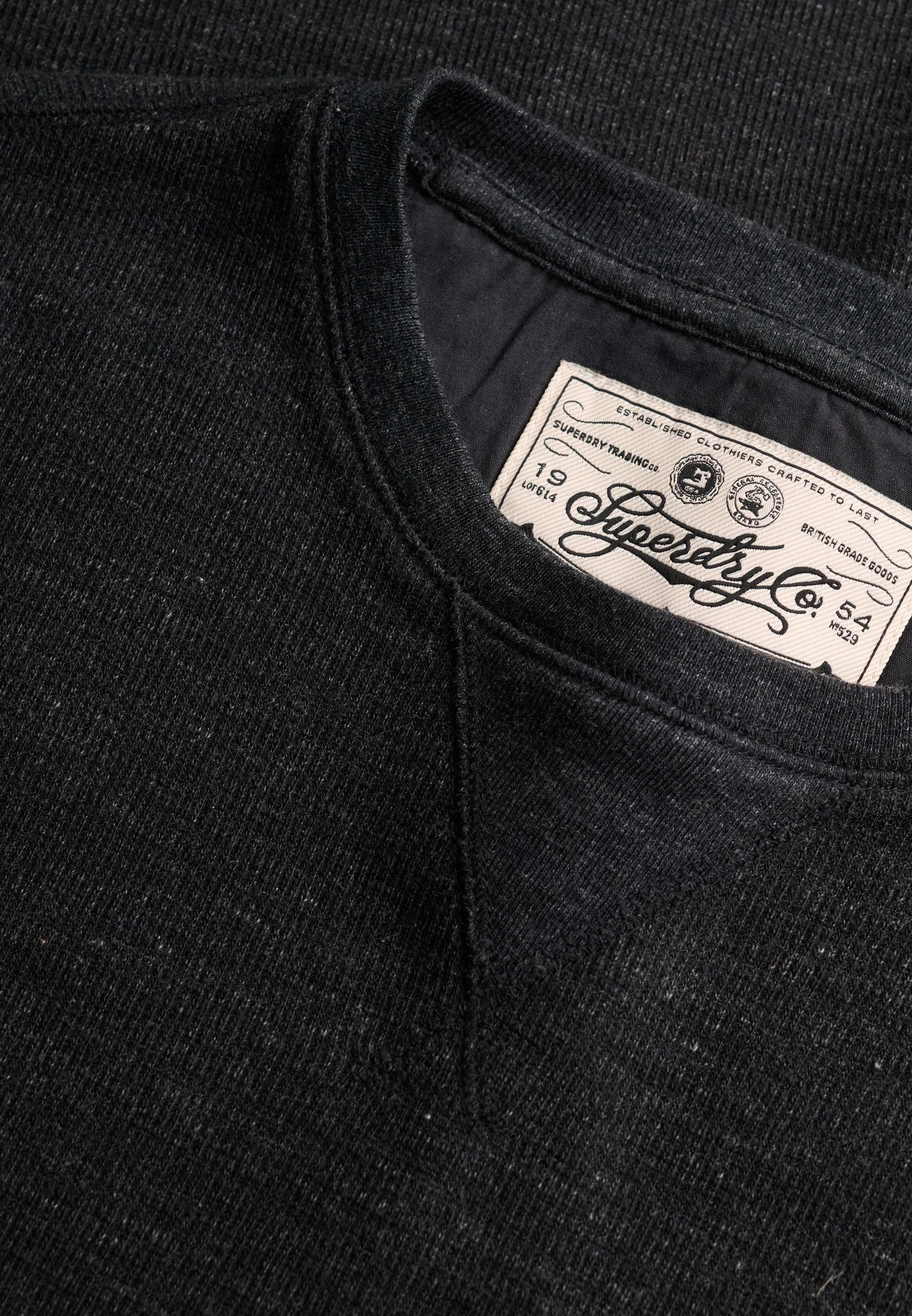 Superdry Langarmshirt »CLASSIC SLUB WAFFLE TOP« aus Baumwolle, Relaxed Fit, mit Rundhalsausschnitt