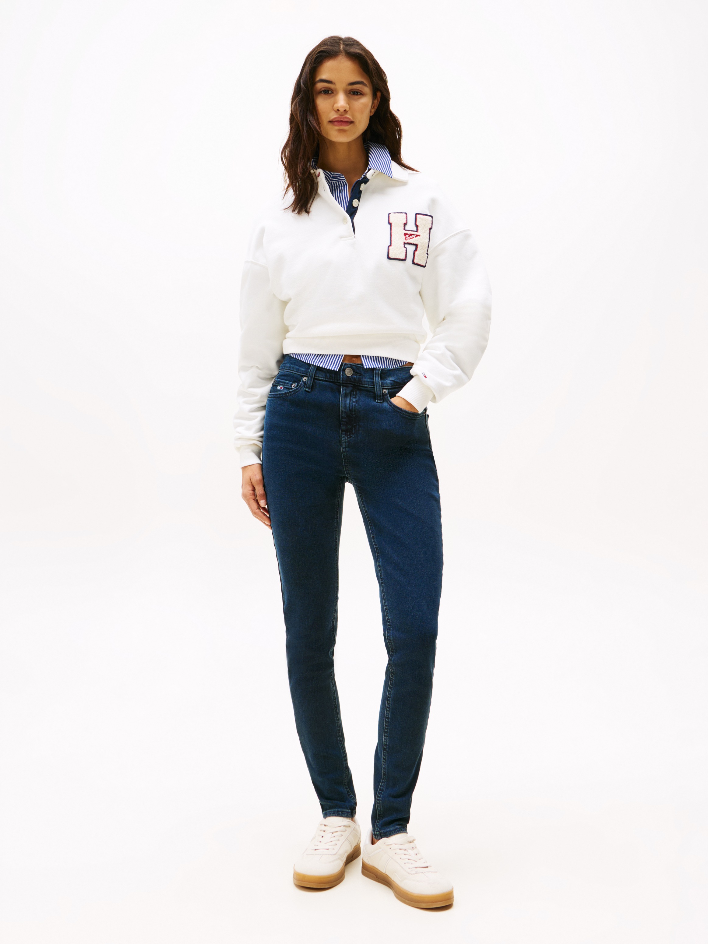 Tommy Jeans Skinny-fit-Jeans »Nora Mid Rise Skinny Fit«, mit Waschung, mit Logo-Badge