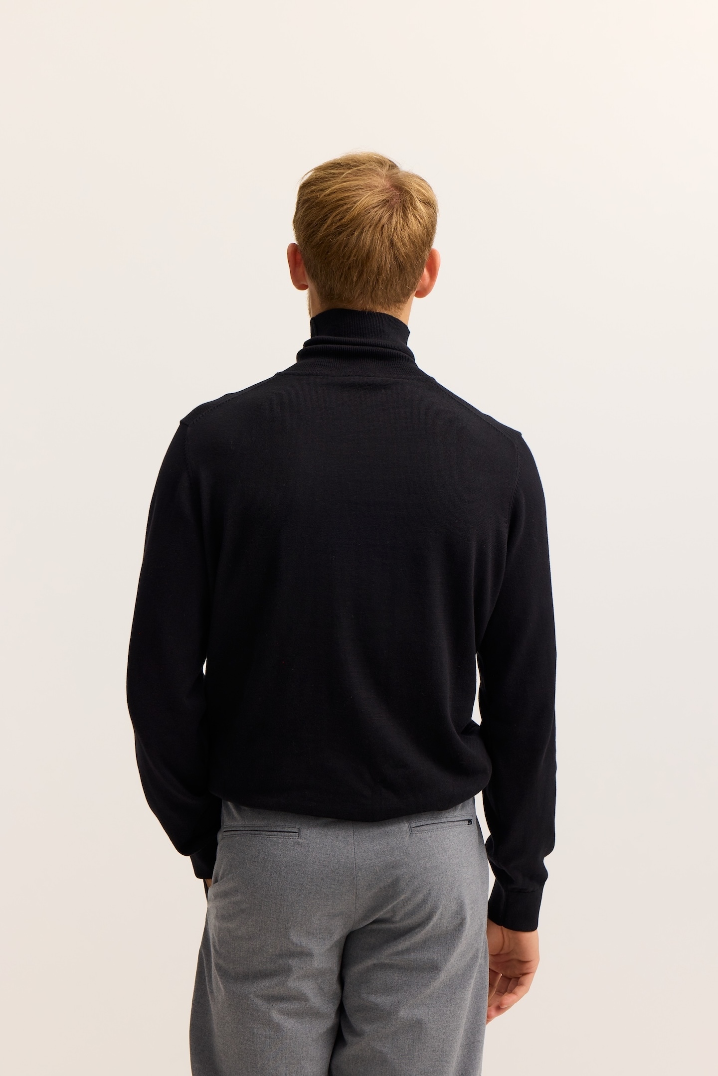 bugatti Rollkragenpullover »Regular Fit« aus reiner Baumwolle