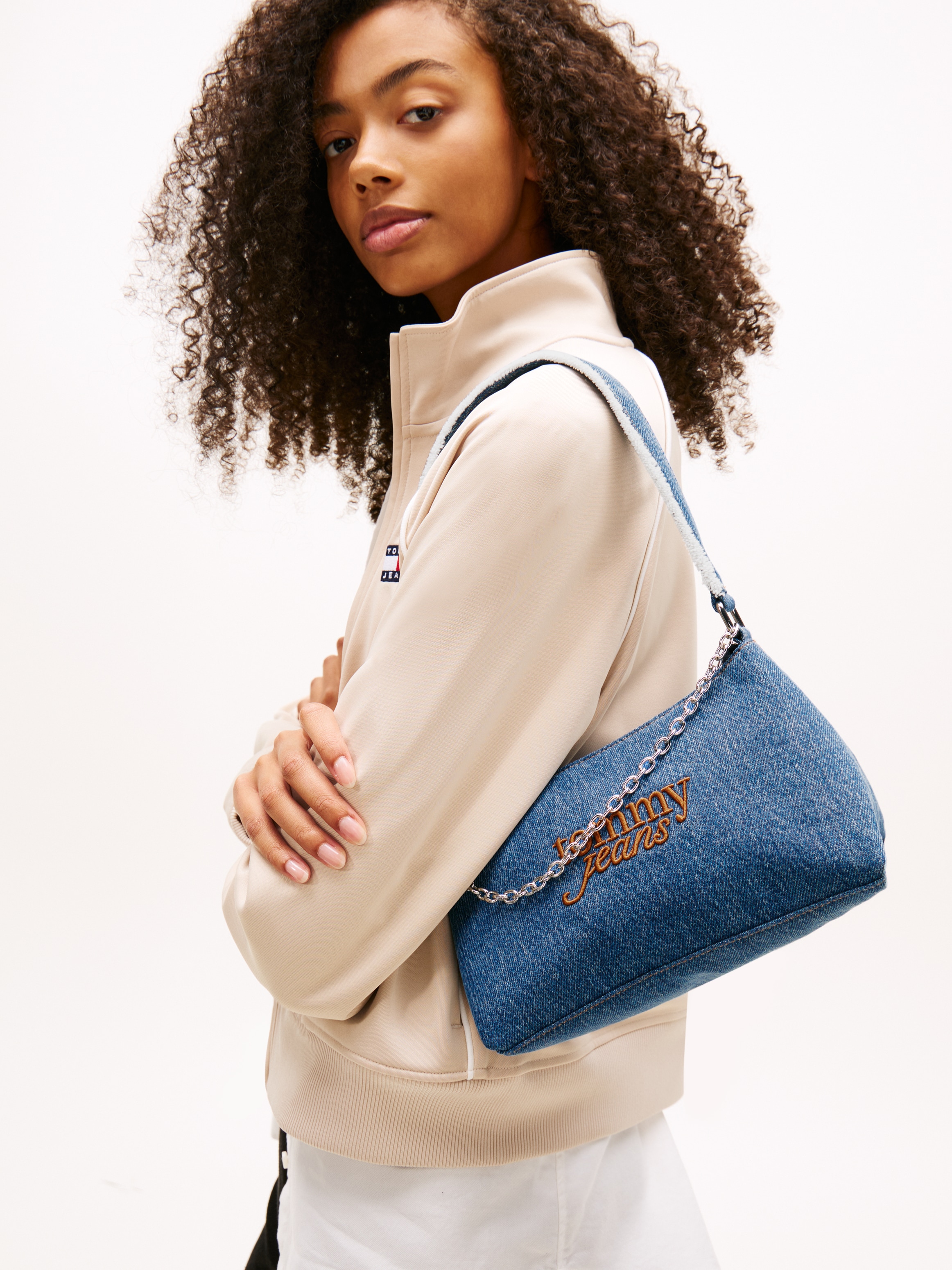 Tommy Jeans Sac à bandoulière »TJW COOL DENIM SHOULDER BAG« sac à main femme, minibag avec chaîne décorative tendance