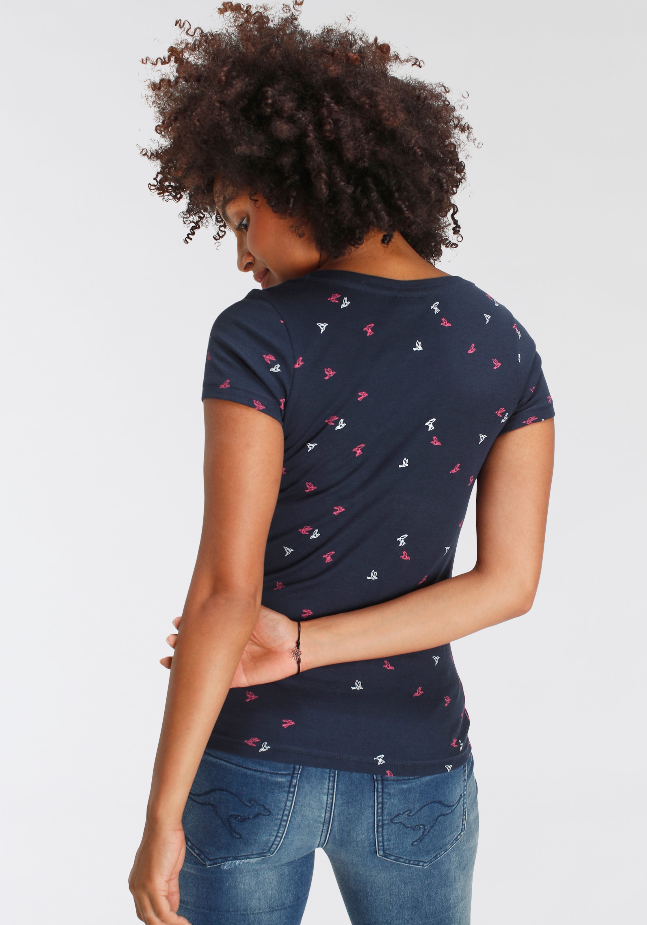 KangaROOS T-Shirt, Kurzarm, sehr figurbetont, aus 100% Baumwolle