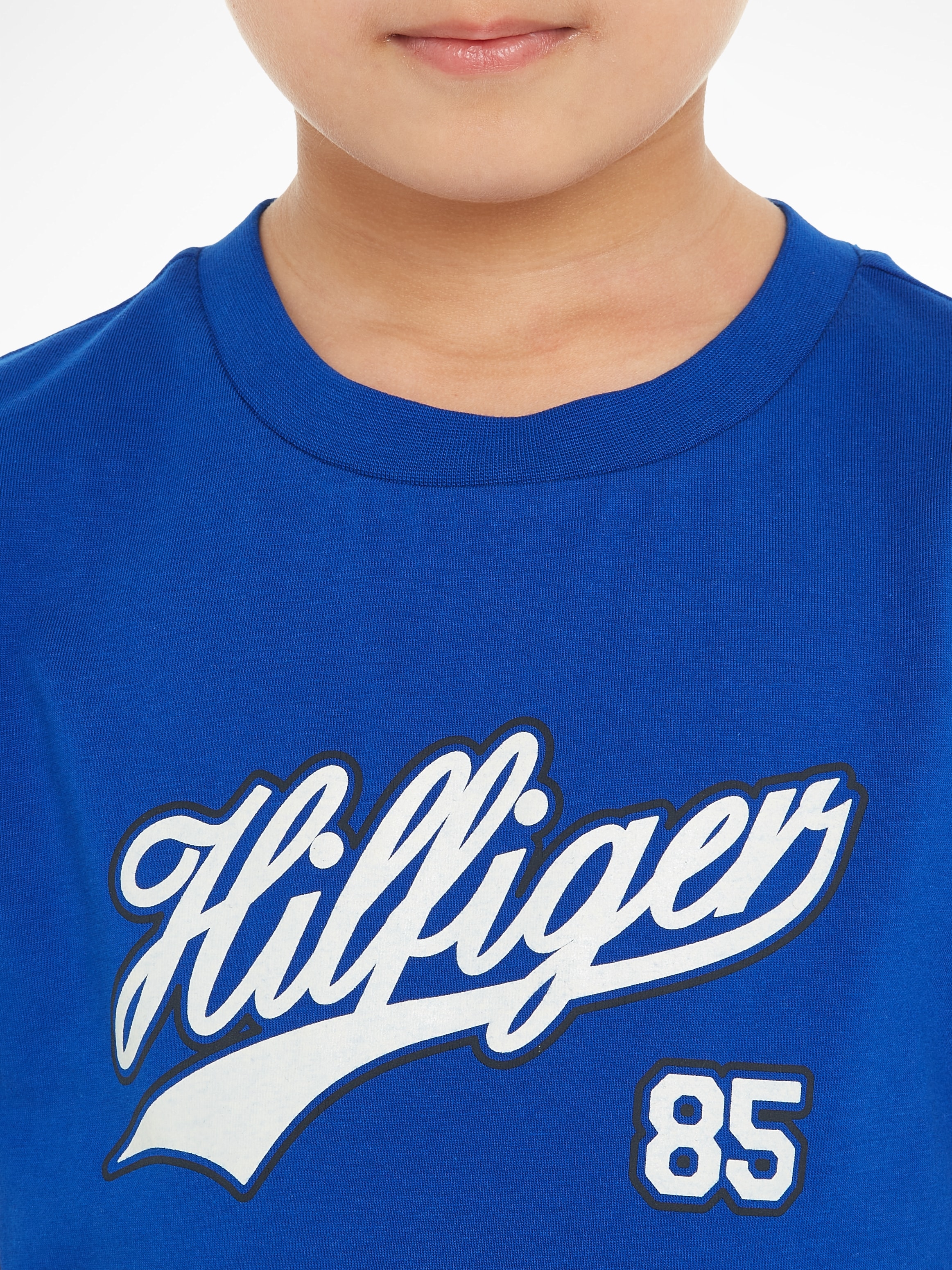Tommy Hilfiger T-Shirt »HILFIGER SCRIPT TEE S/S«, mit grossem Logoschriftzug