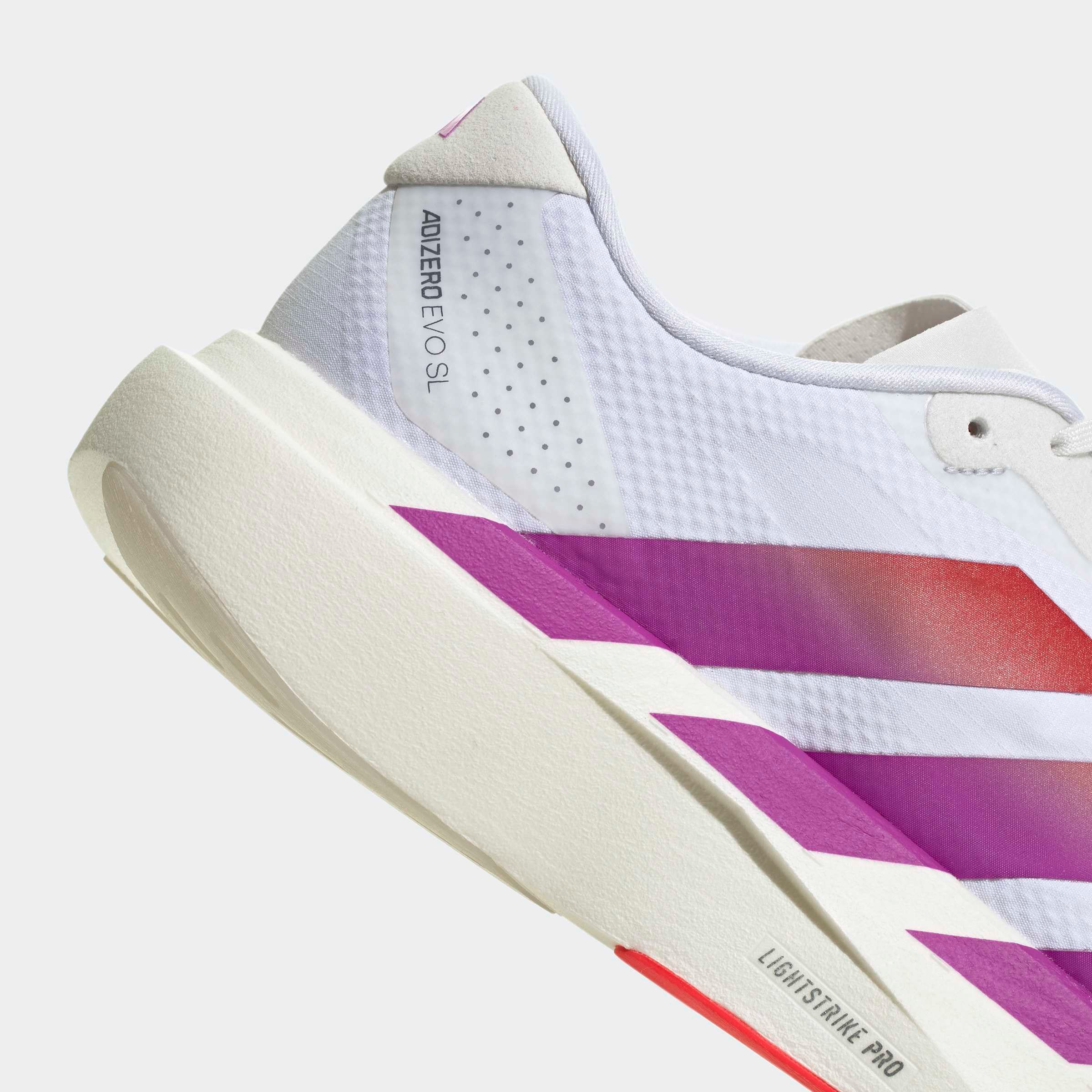 adidas Performance Chaussure de course »ADIZERO EVO SL«  inspiré du design de l'Adios Pro Evo