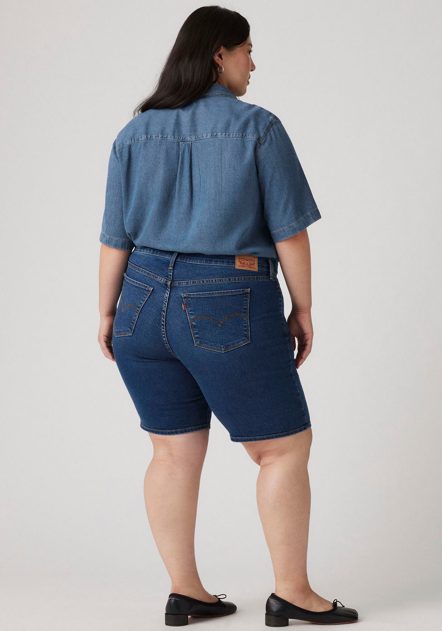 Levi's® Plus Shorts »PL SHAPING BERMUDA DA«, im Five-Pocket Style