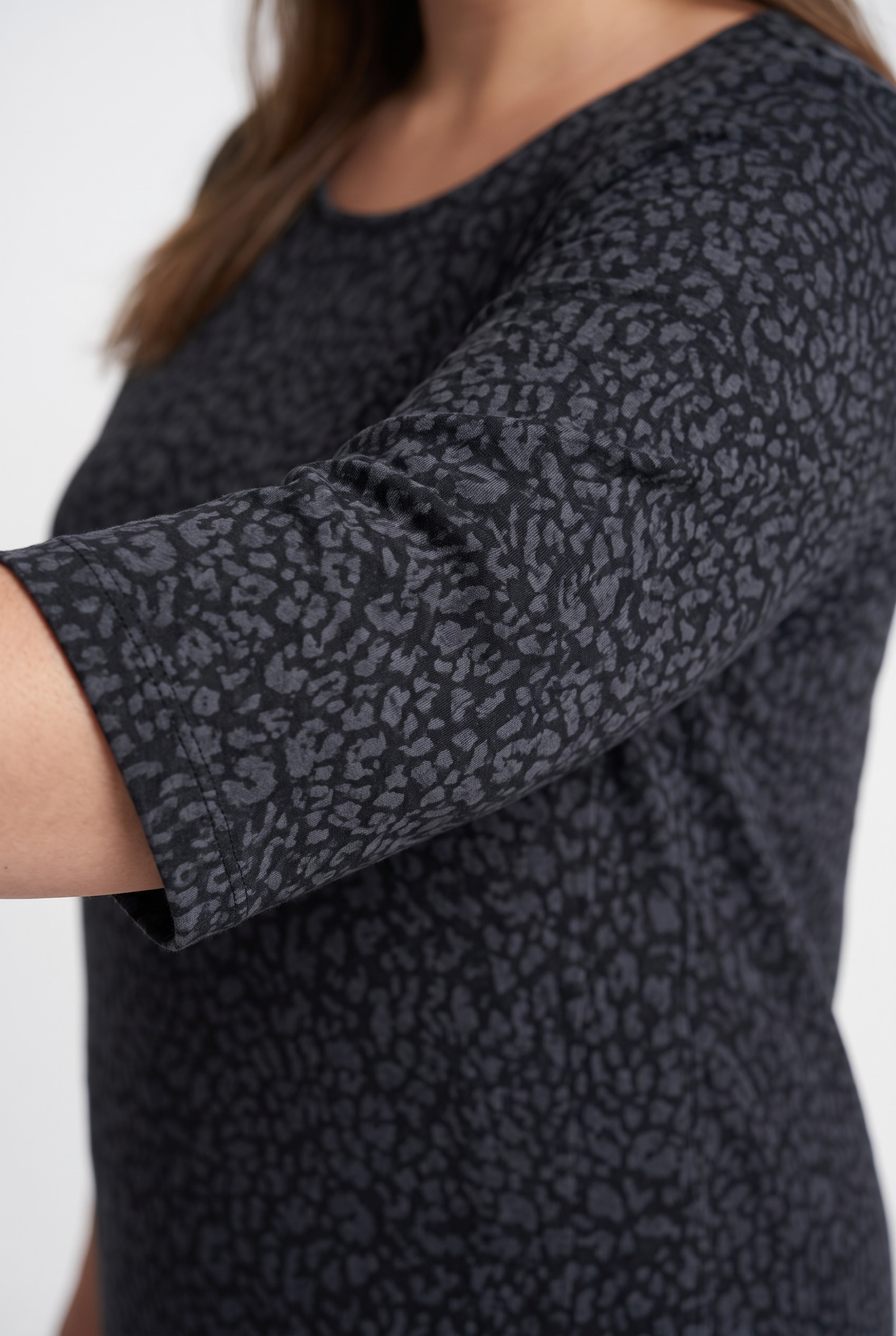 ONLY CARMAKOMA Robe imprimée »CARMARRY MARTHA 3/4 MIDI DRESS JRS« fibre synthétique