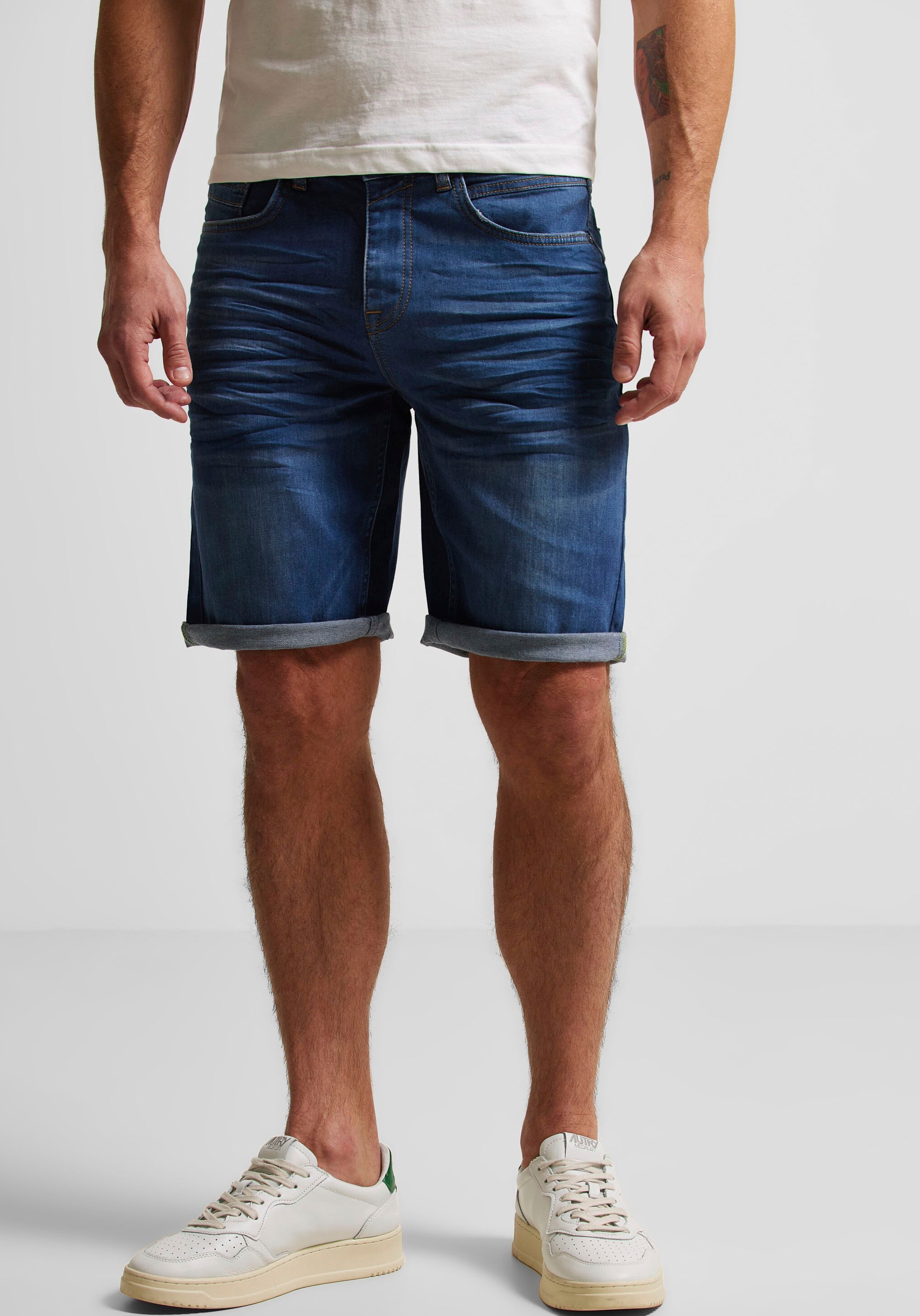 Jeansshorts, im 5-Pocket-Style