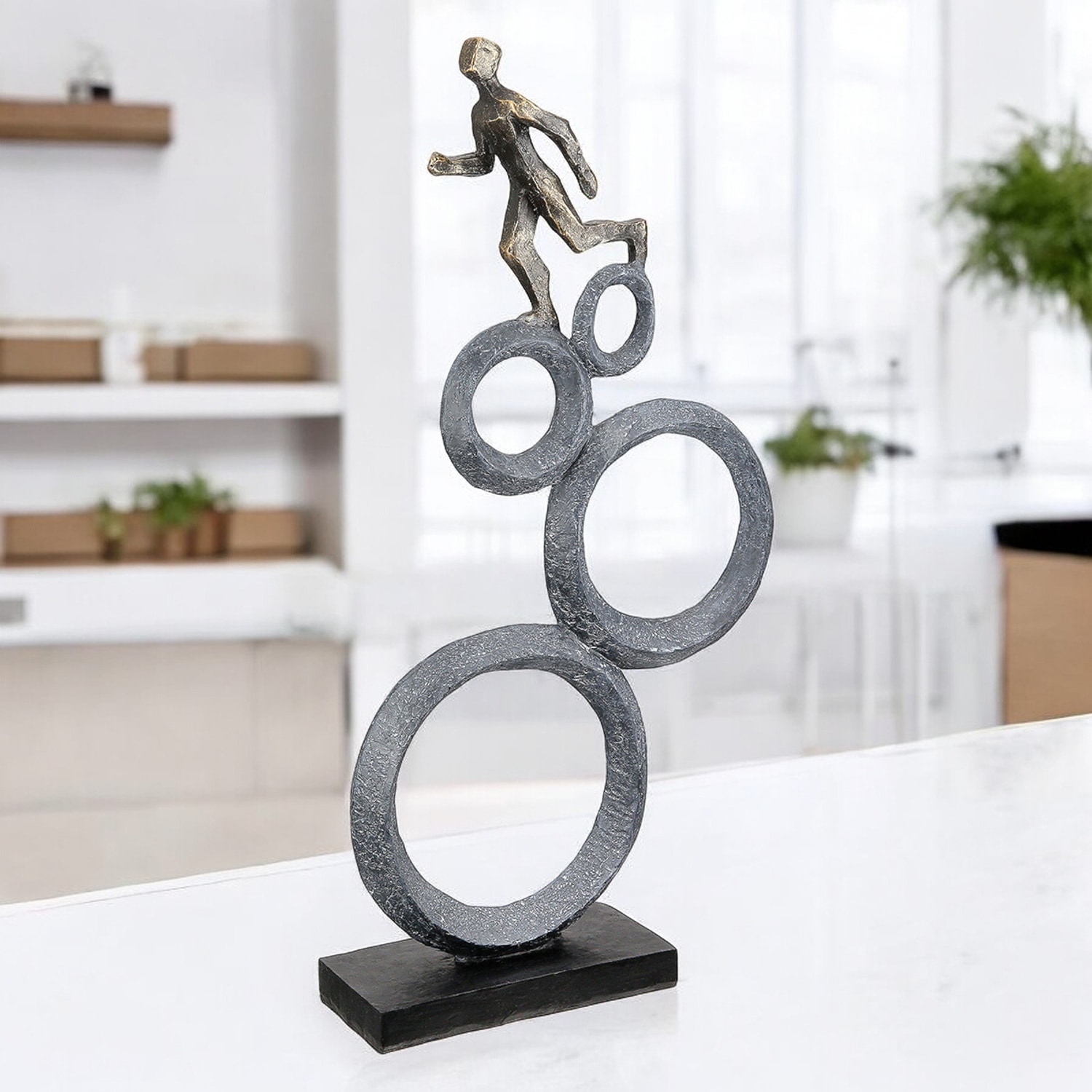 Image of Casablanca by Gilde Dekofigur "Skulptur Running on Rings"