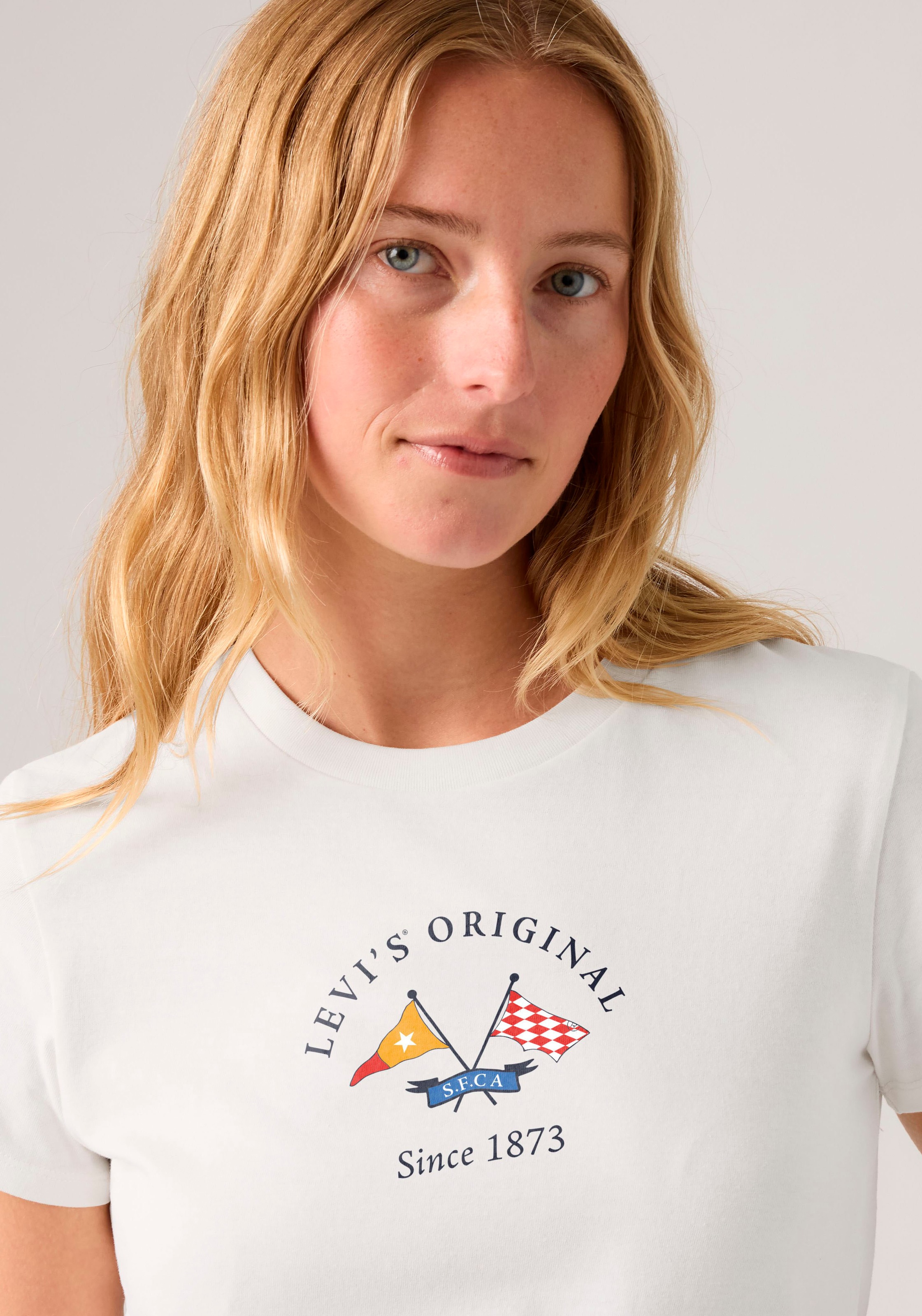 Levi's® T-shirt »THE PERFECT TEE«