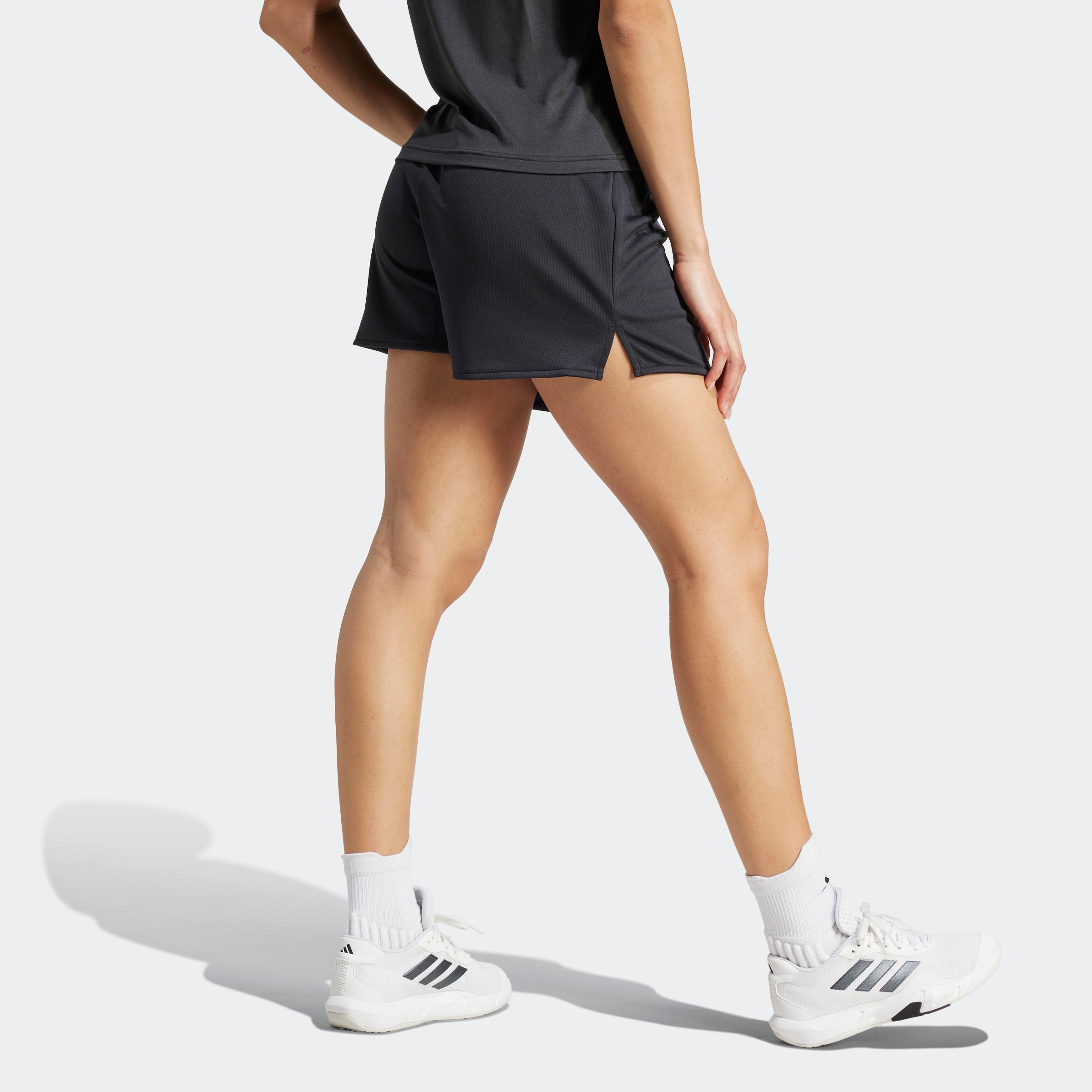 adidas Performance Shorts »TR-ES BL SHORT«, (1 tlg.)