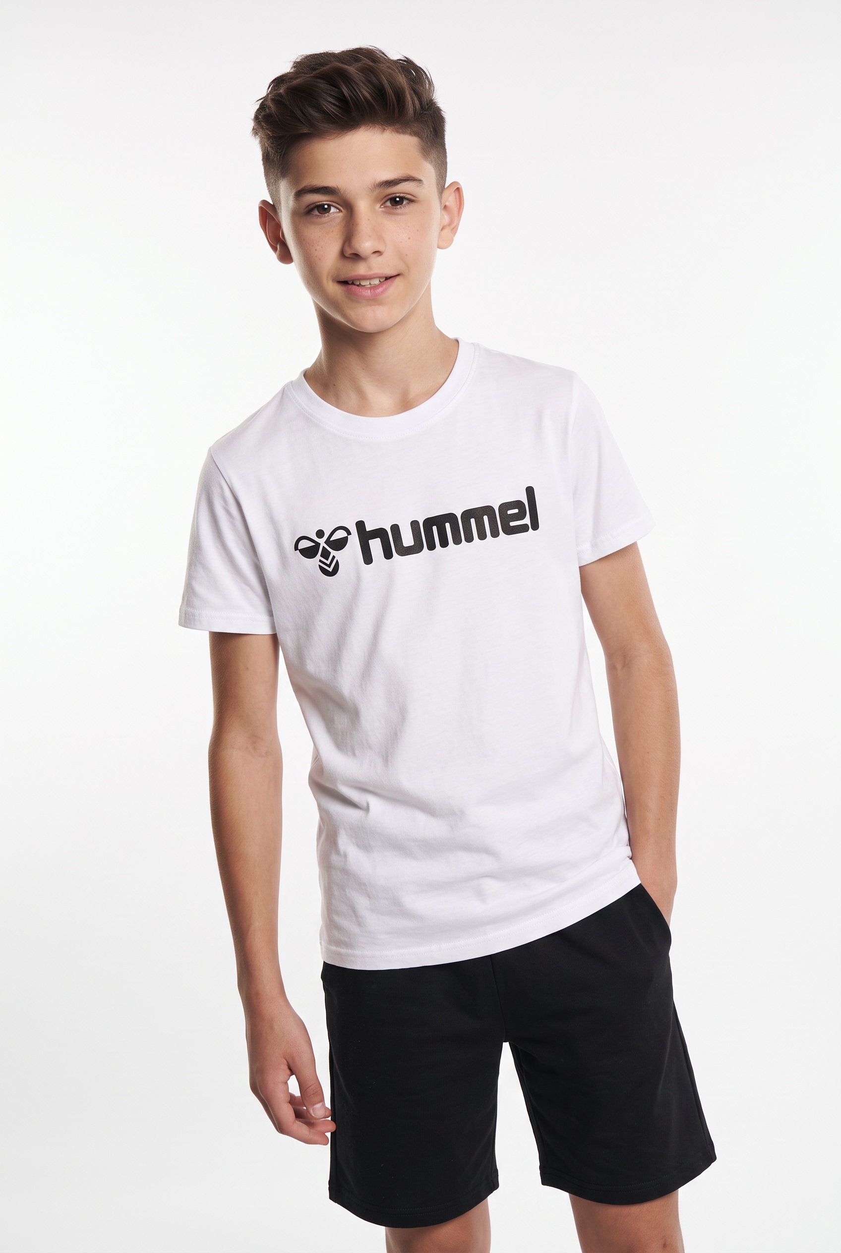 hummel T-shirt »HMLGO 2.0 LOGO T-SHIRT S/S KIDS« pour enfants et adolescents, manches courtes, avec col rond
