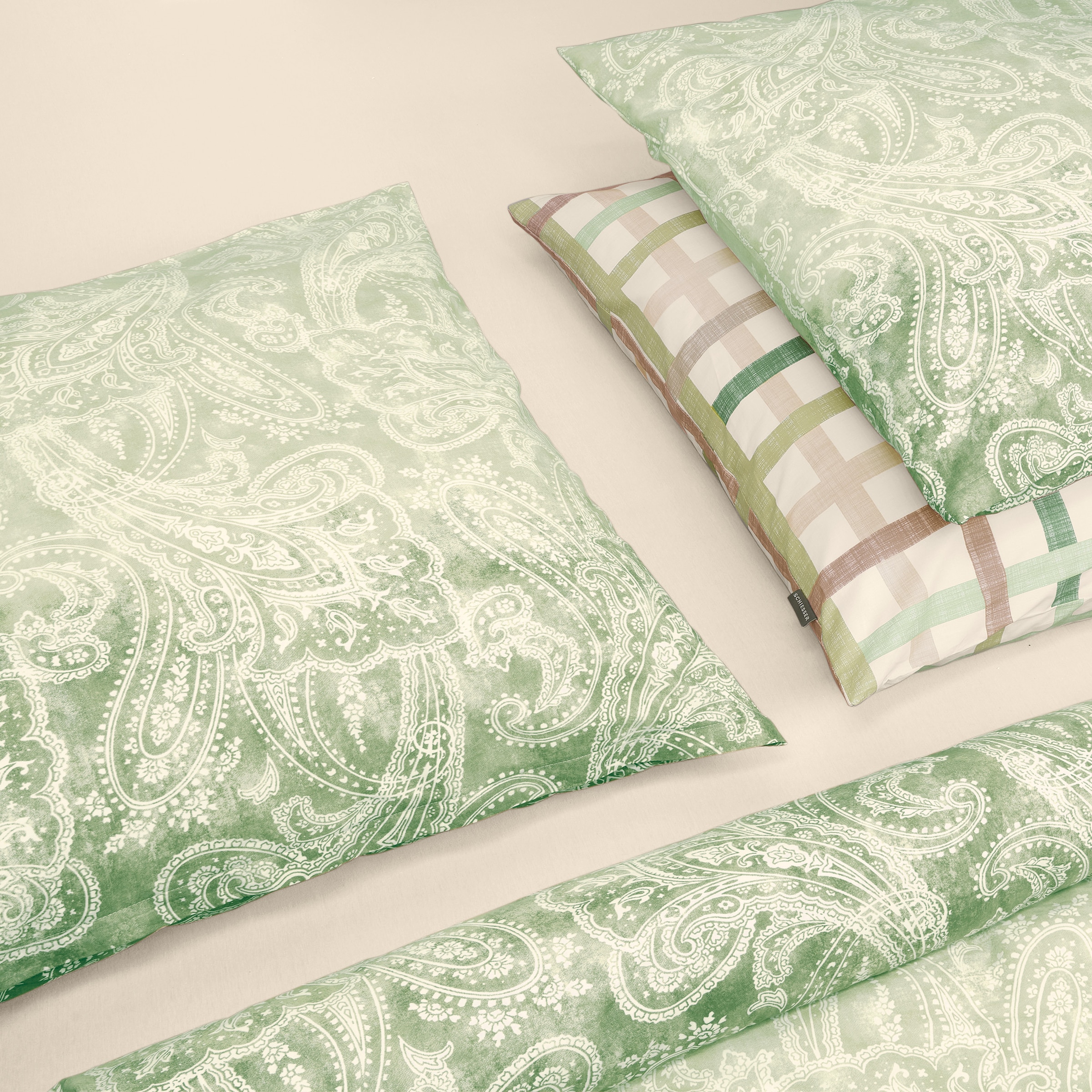 Schiesser Linge de lit »Claire aus weicher Baumwolle mit Paisleymuster in dezentem Farbverlauf« 2 cuis MADE IN GREEN by OEKO-TEX®